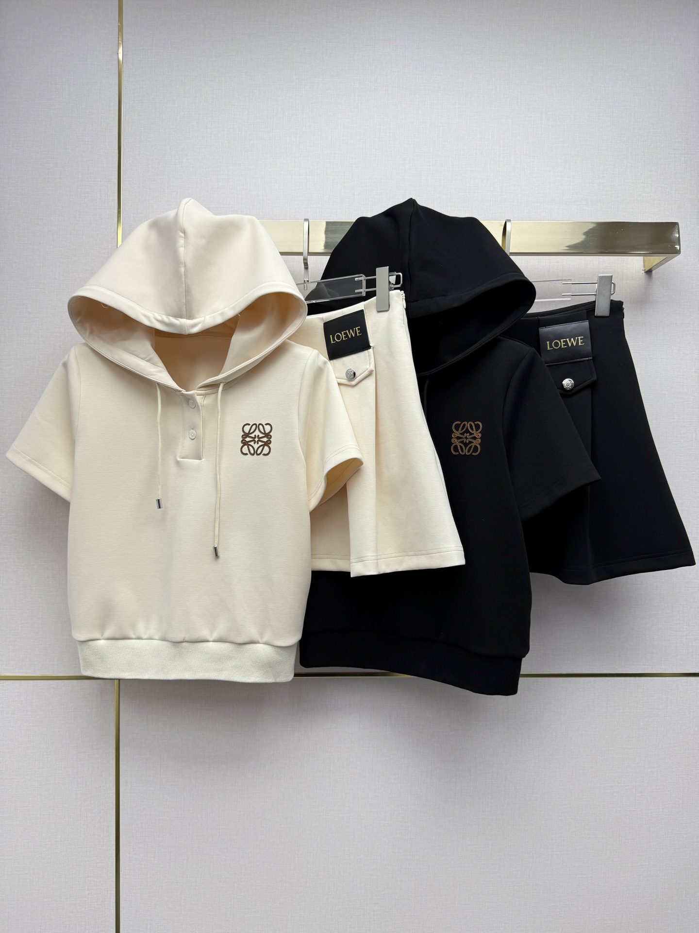 Hooded casual suit SML