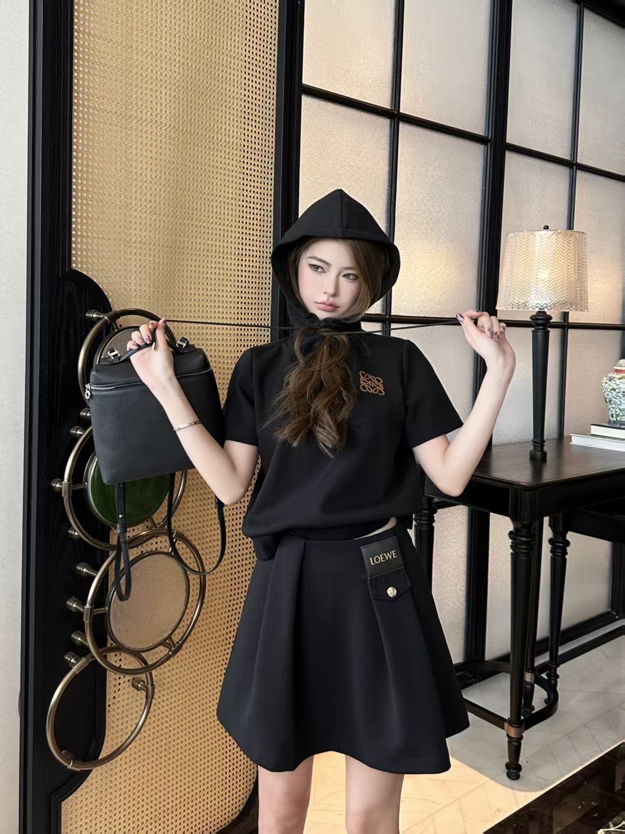 Hooded casual suit SML