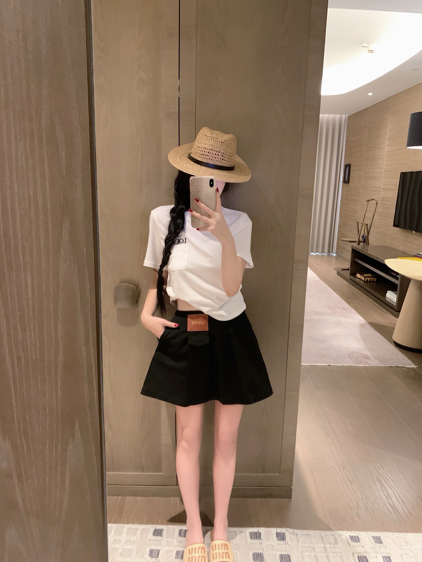 Pocket embroidered letter loose short-sleeved T-shirt + custom leather patch denim mini skirt