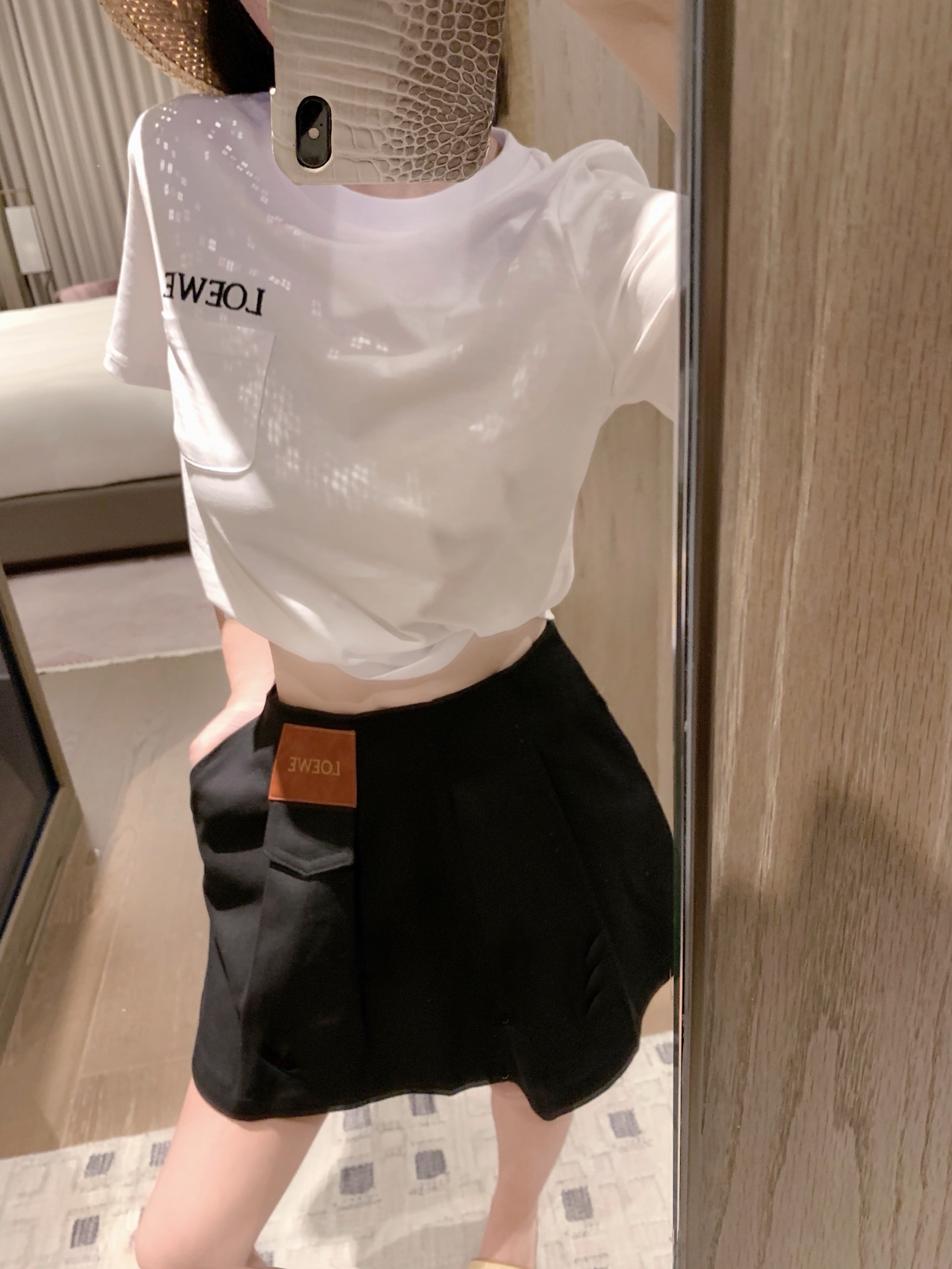 Pocket embroidered letter loose short-sleeved T-shirt + custom leather patch denim mini skirt