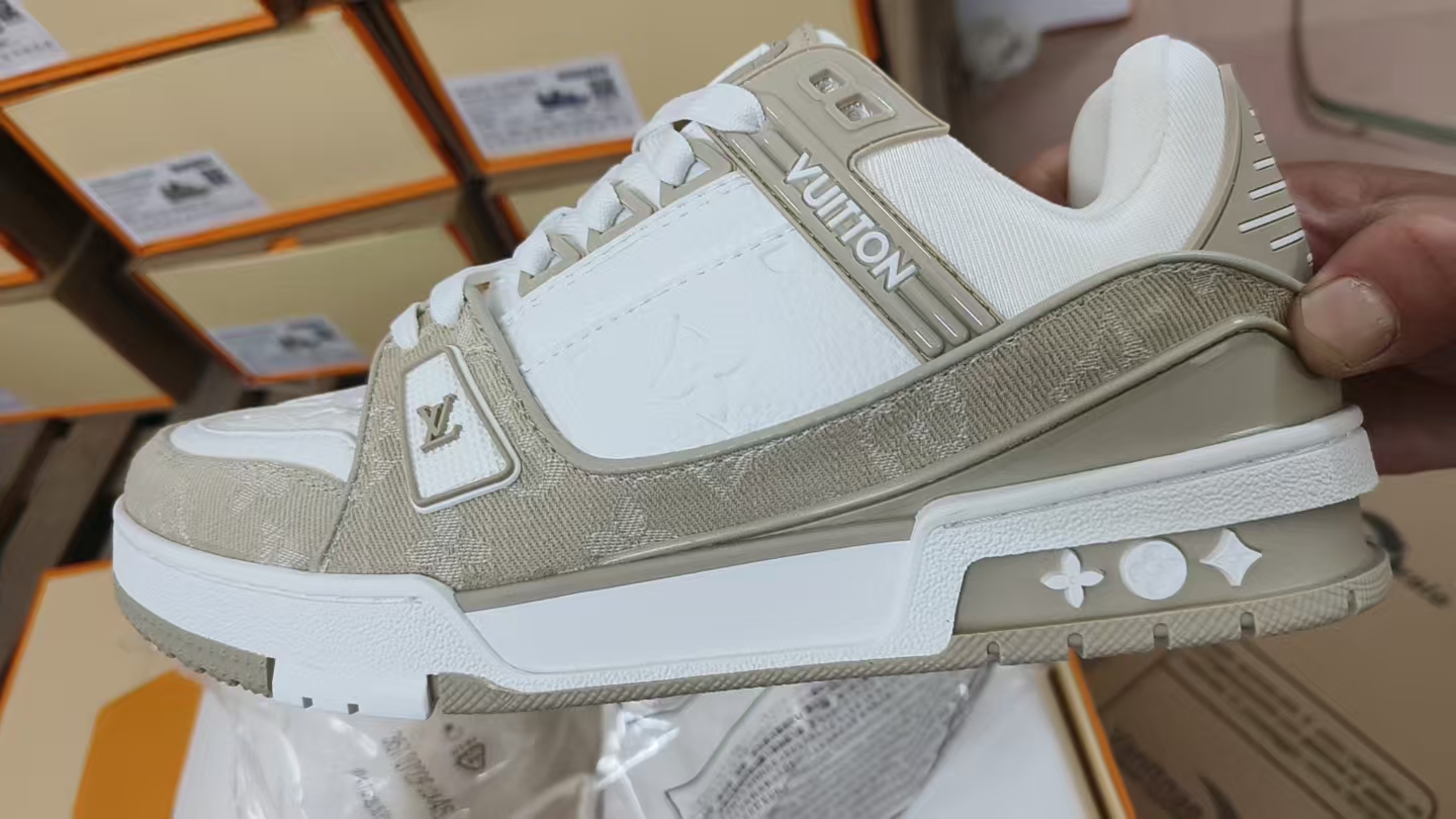 Casual Retro Basketball Shoes 35-45