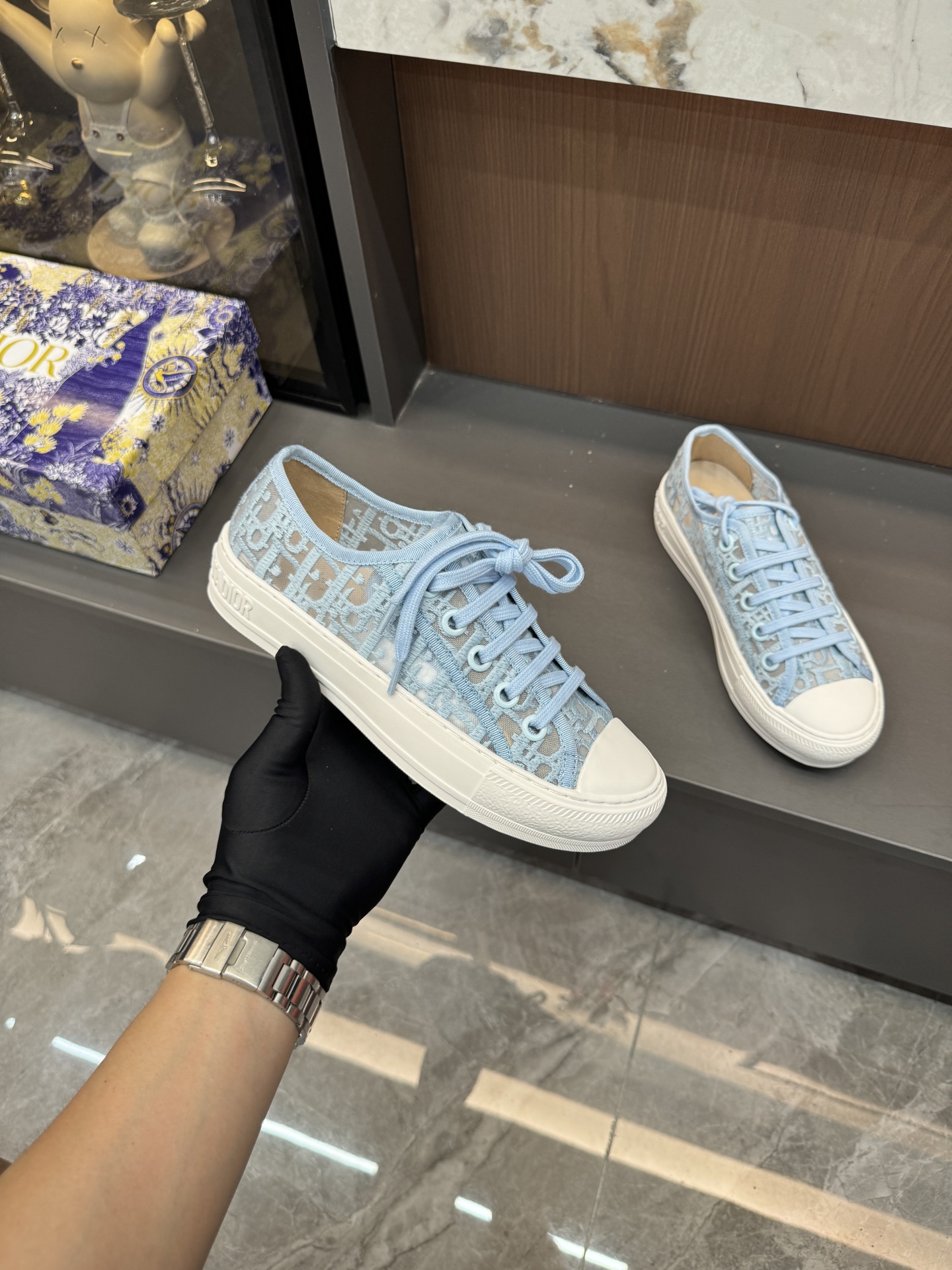 mesh embroidered sneakers 35-42