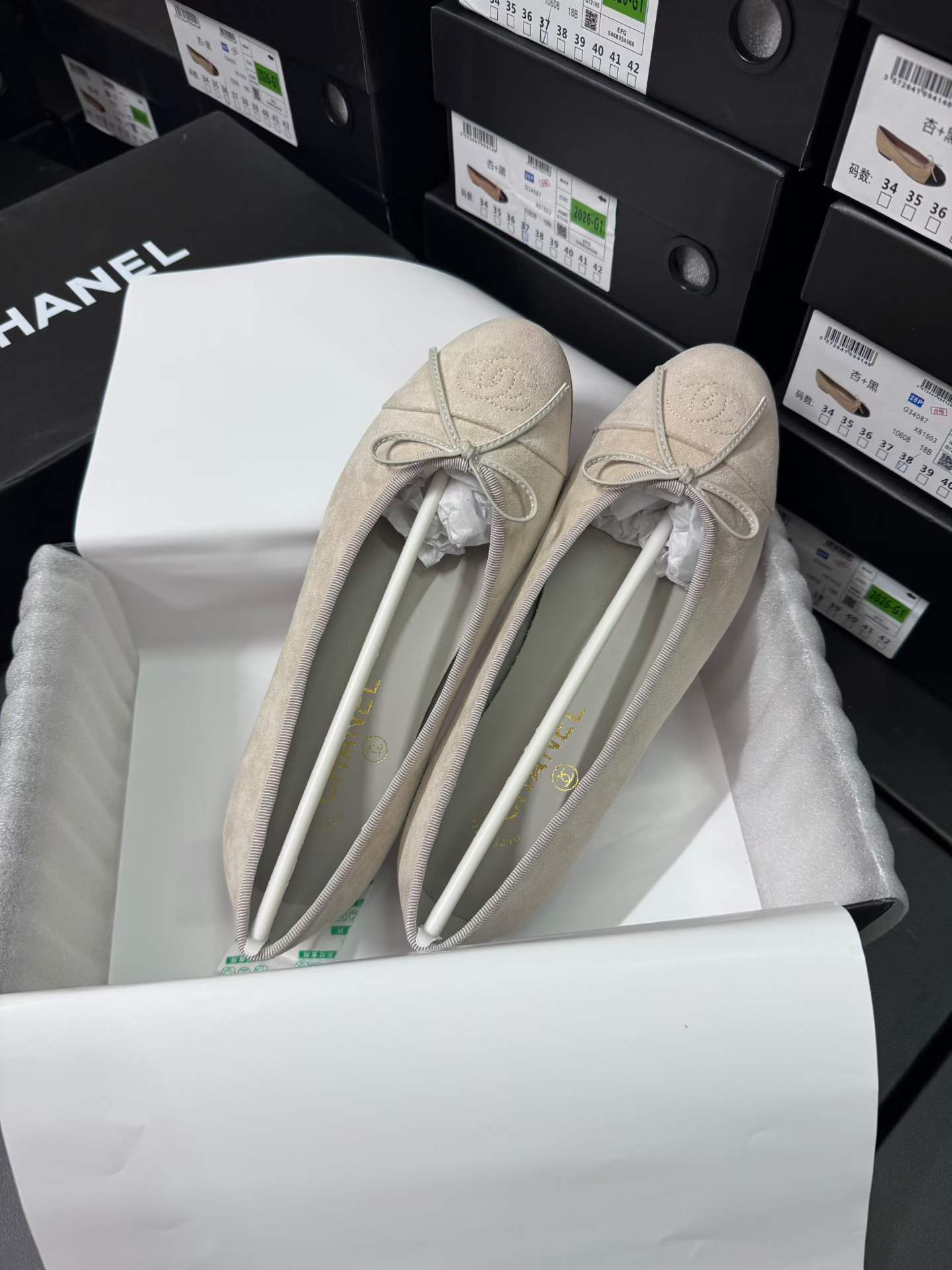 Velvet ballet shoes