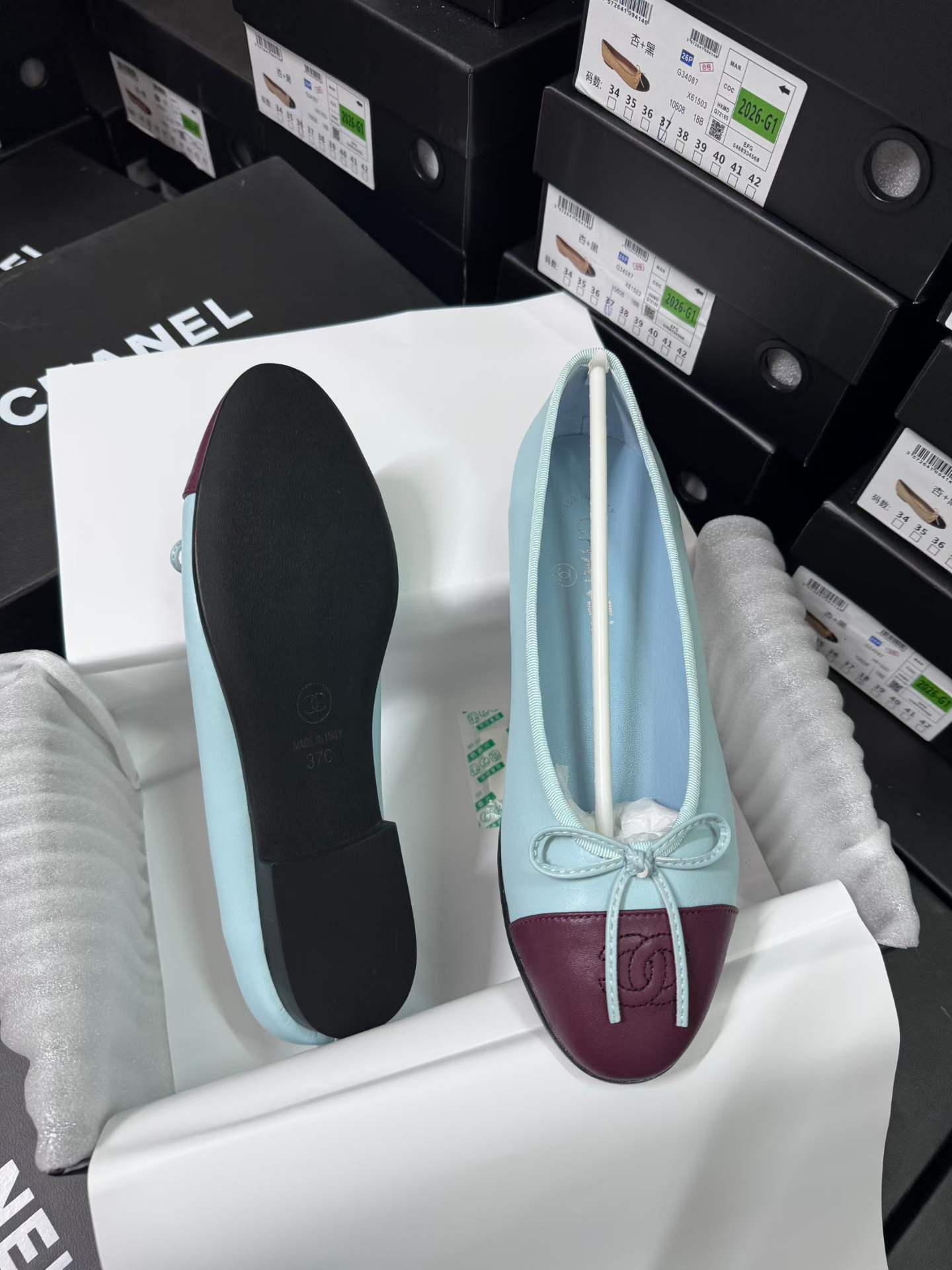 Velvet ballet shoes