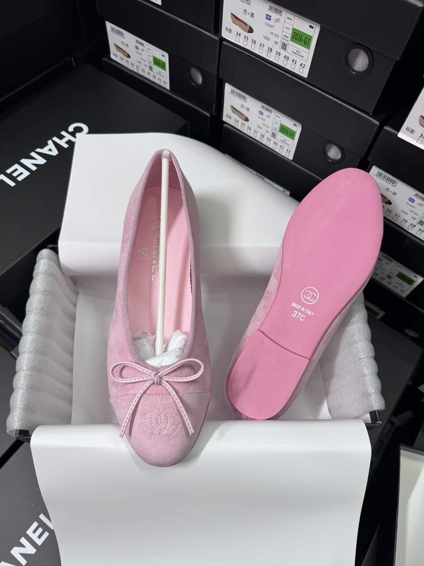 Velvet ballet shoes