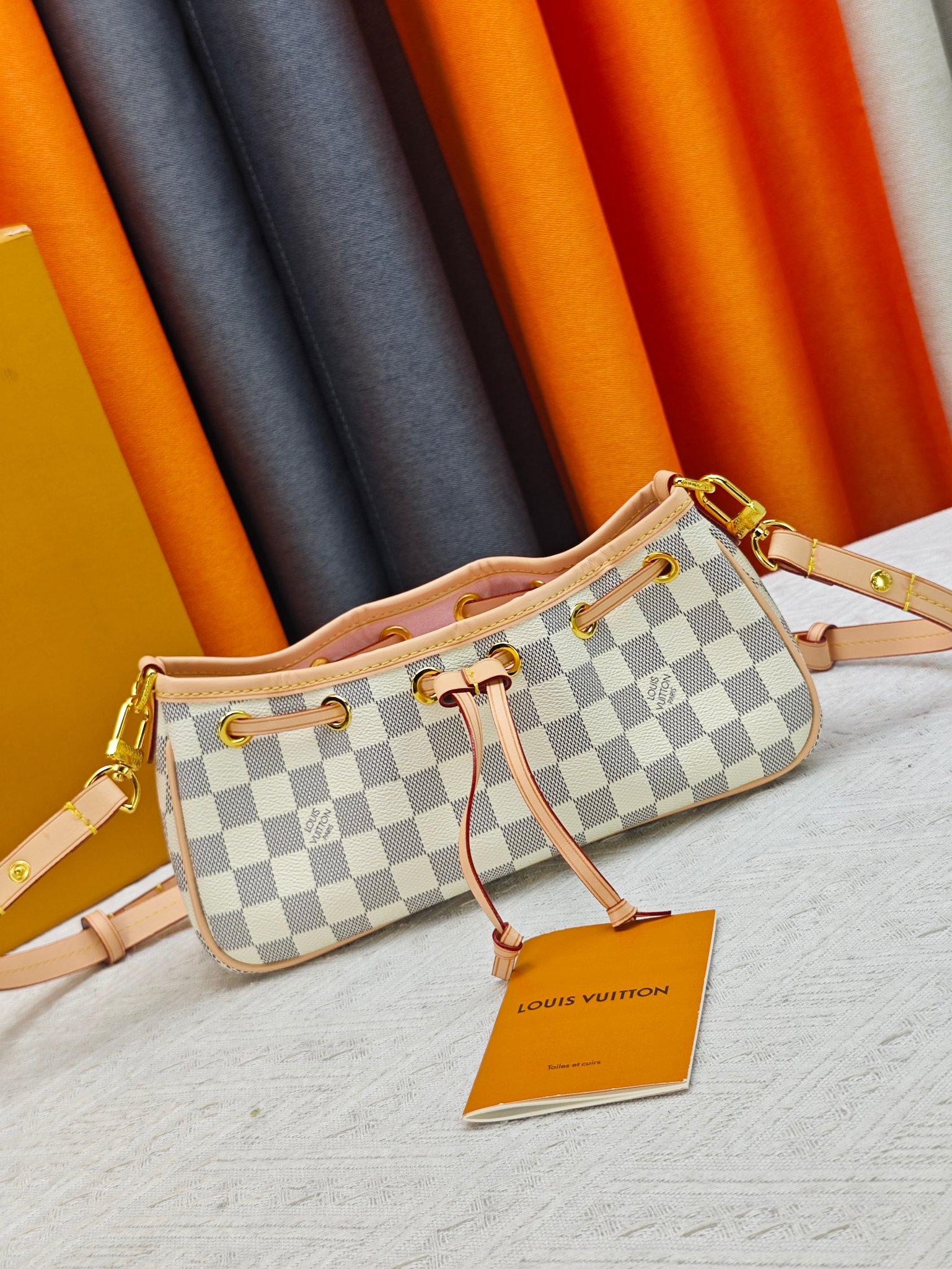 shoulder bag/underarm bag 24*13*8cm