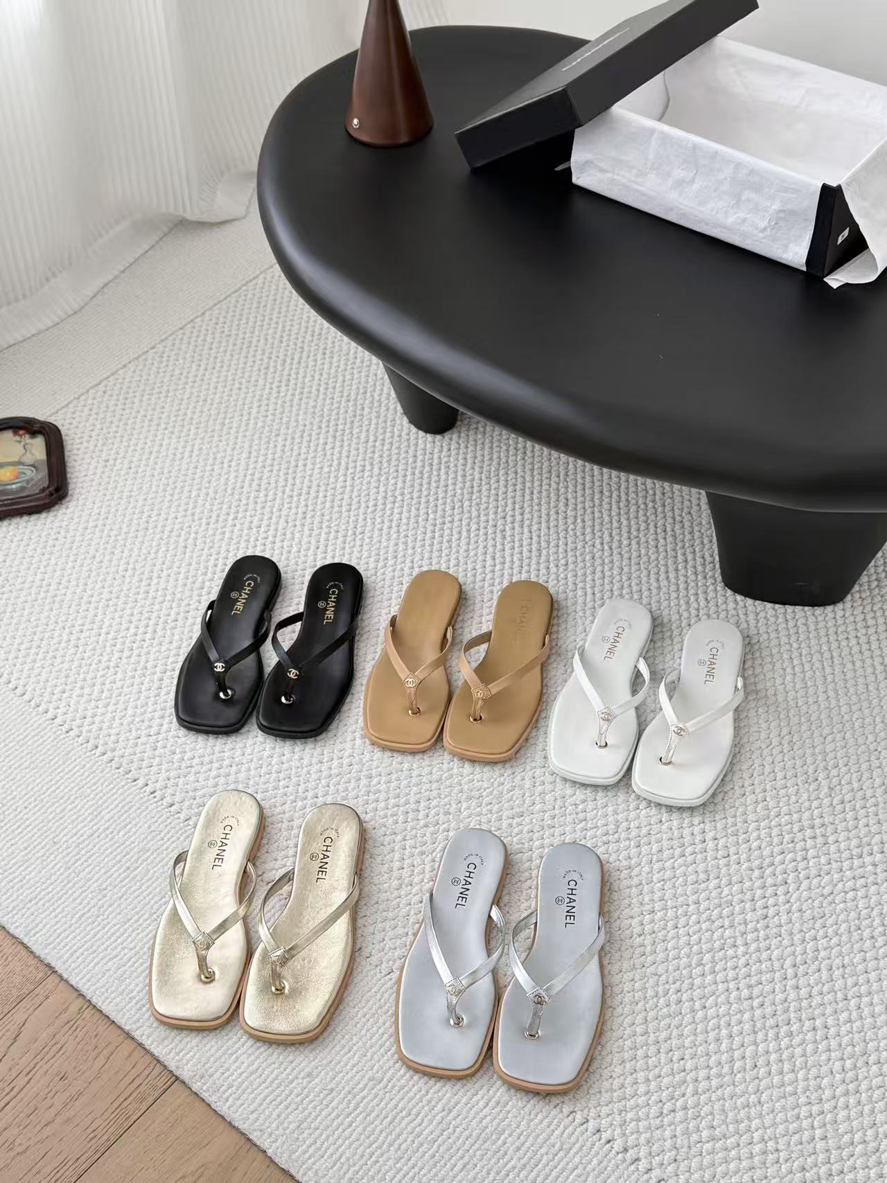 Flip-flops and flip-flops 35-42