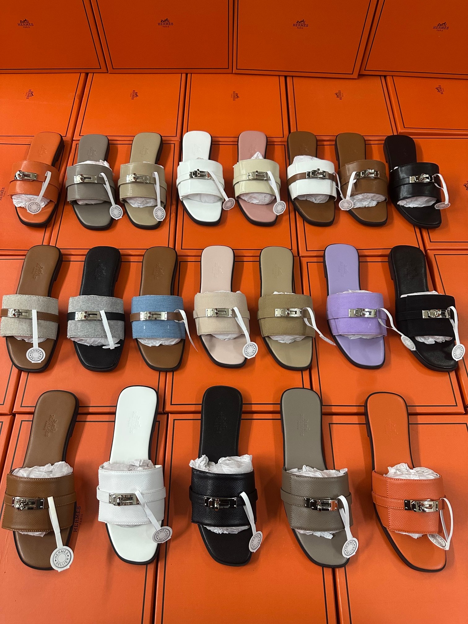 Silver buckle slippers 35-42