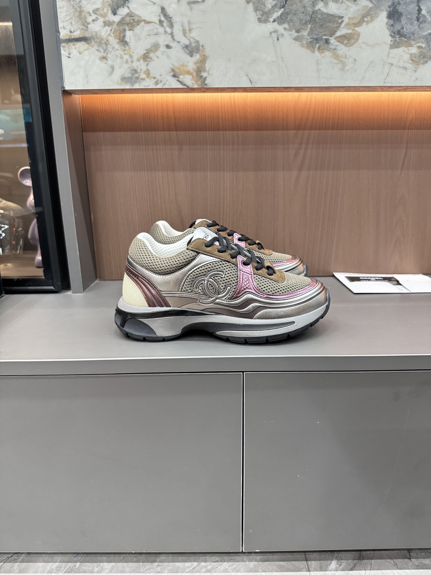Silver-accented platform canvas sneakers 35-40