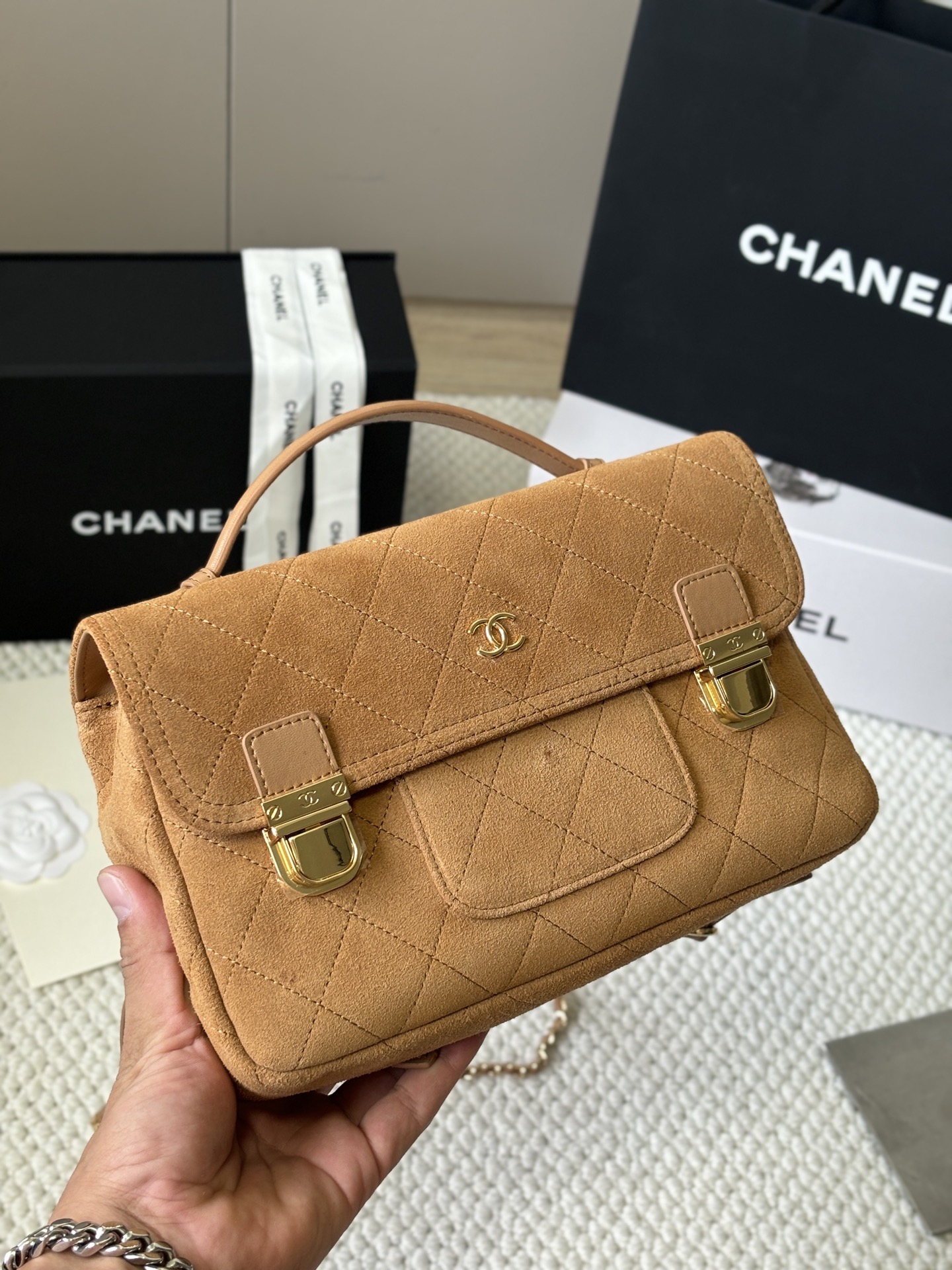 Suede and leather crossbody/backpack with metal accents 25.5*6*17cm