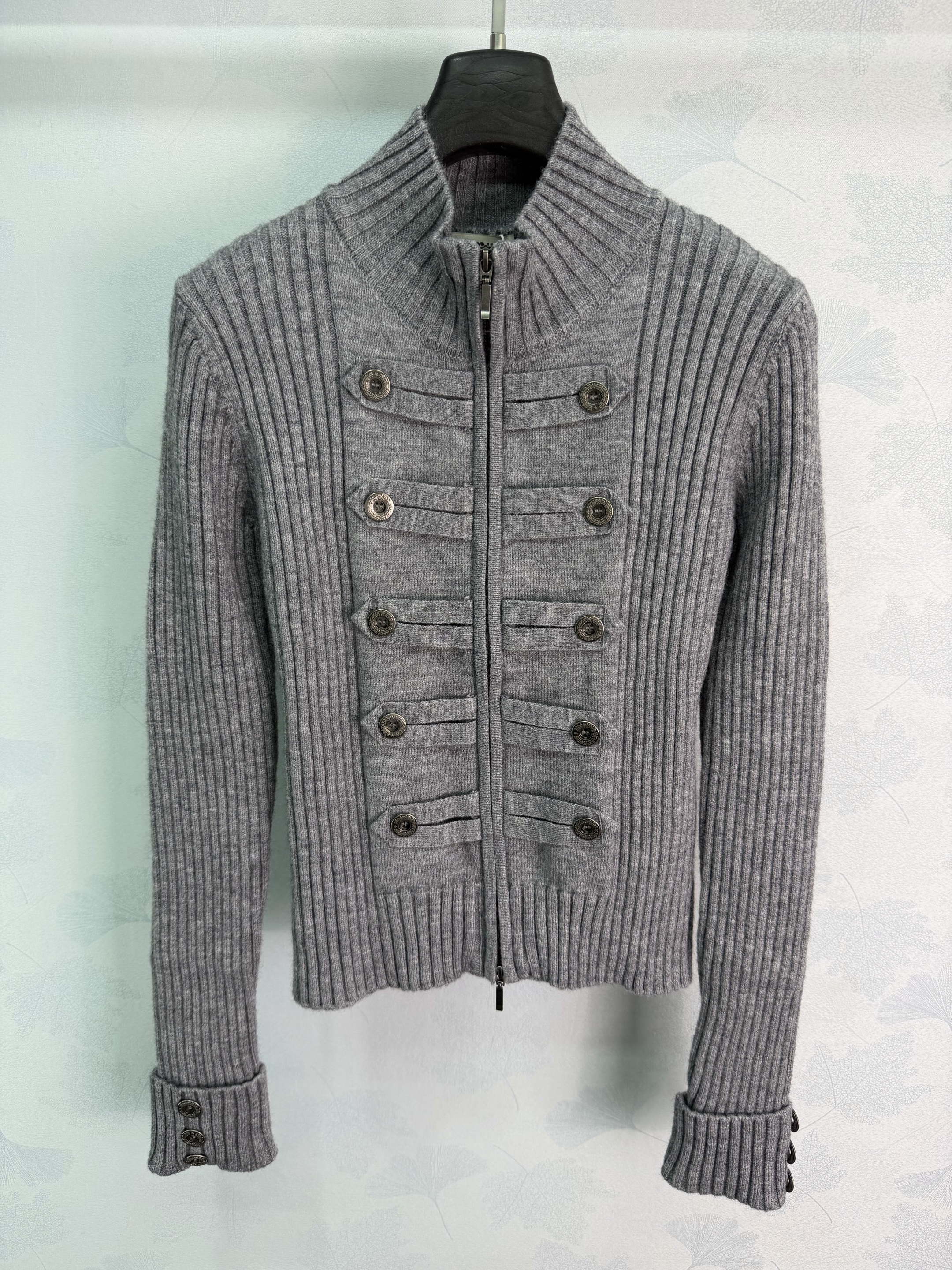 Stand-collar double-breasted knit jacket