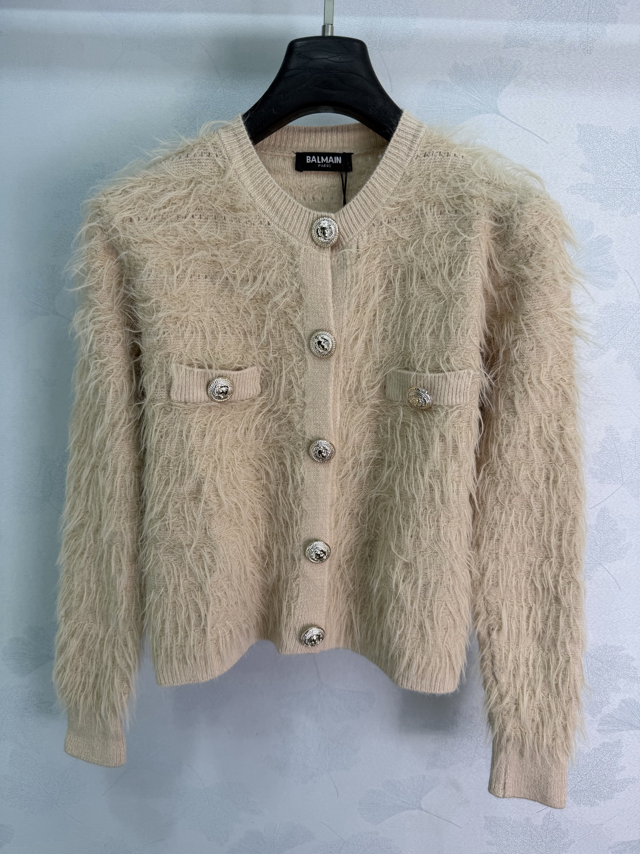 Cropped knit cardigan with gold-tone buttons