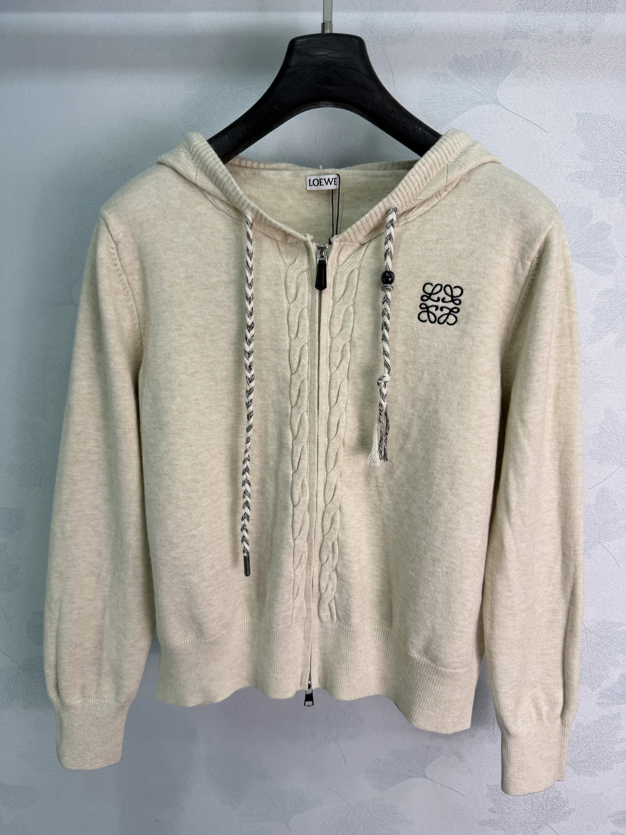 Long-sleeve hooded cable-knit cardigan