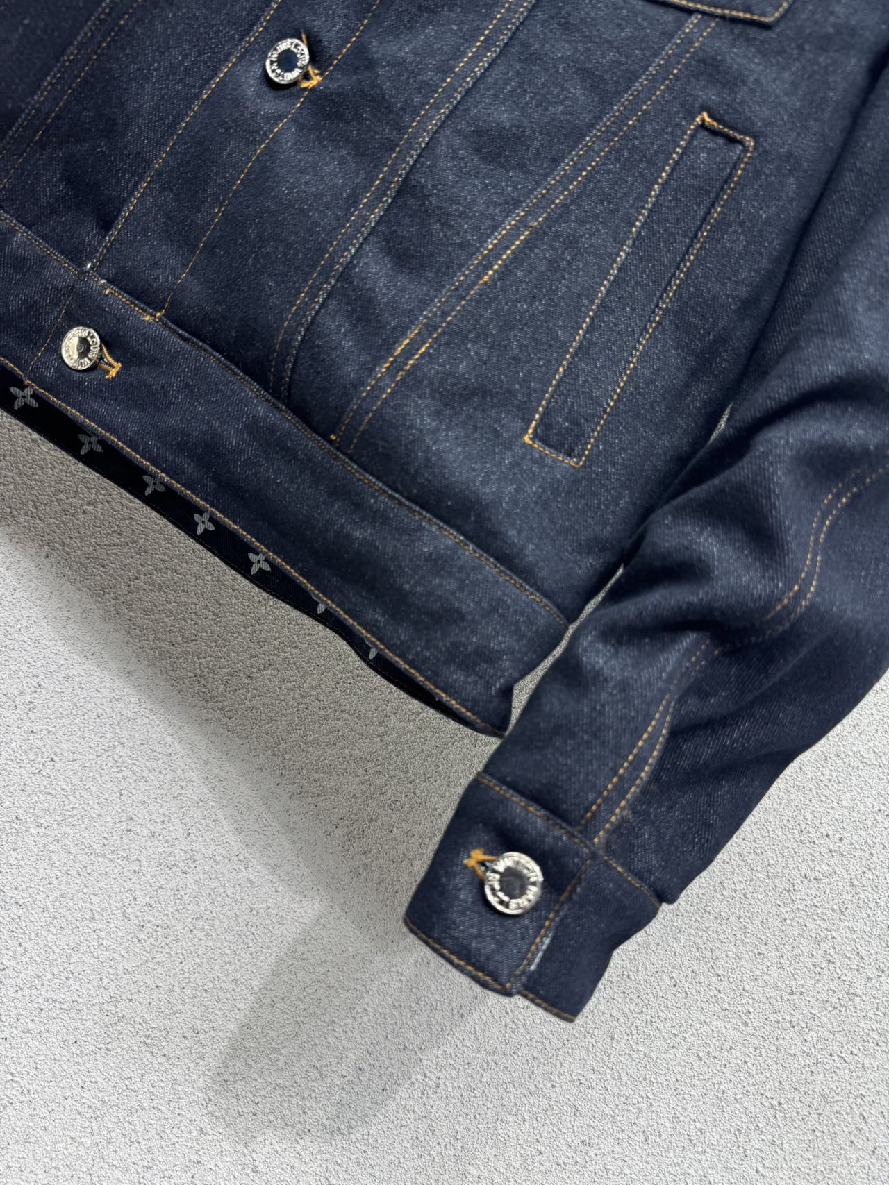 Denim utility jacket with faux fur collar