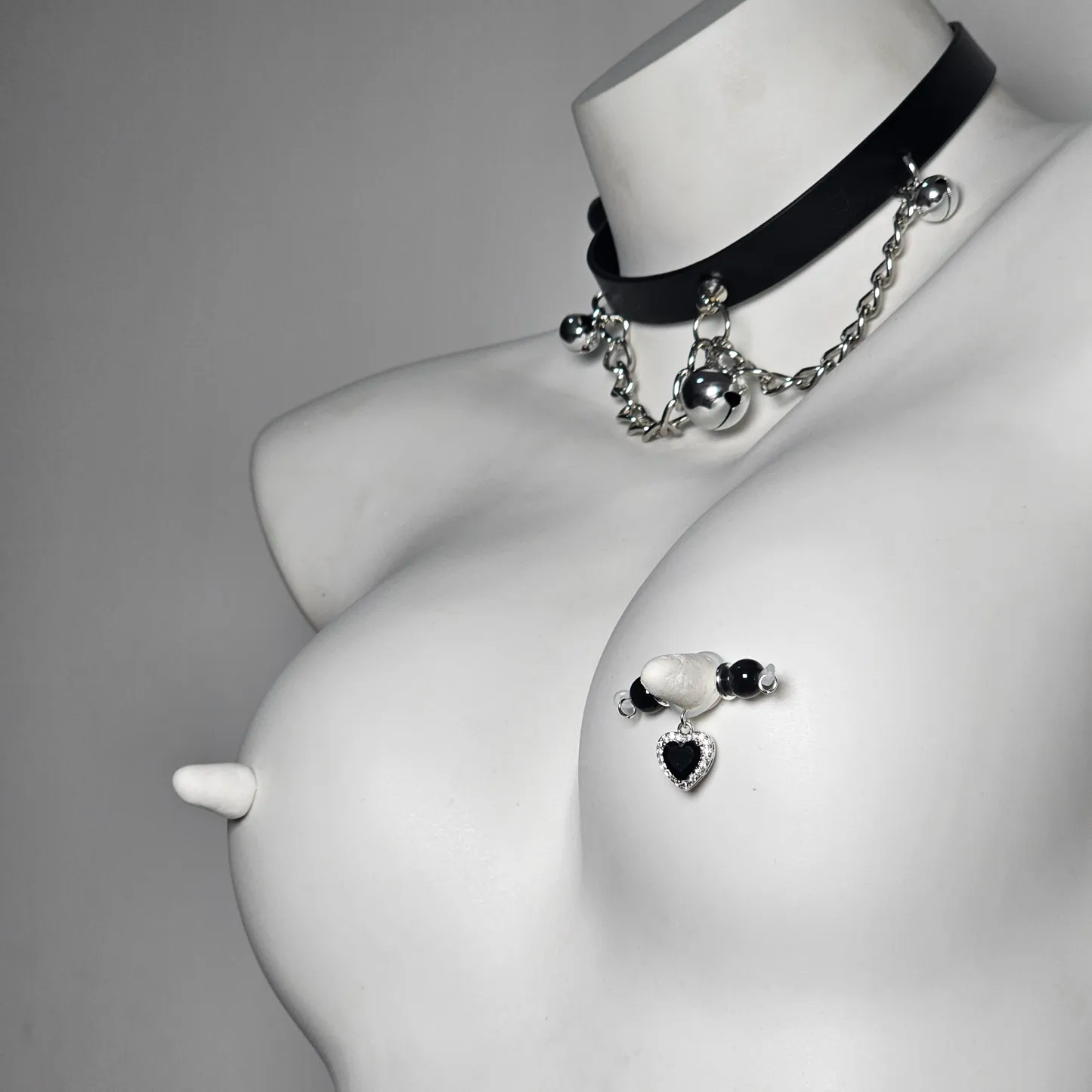 Black Heart Adjustable Non-Piercing Nipple Rings - image 4