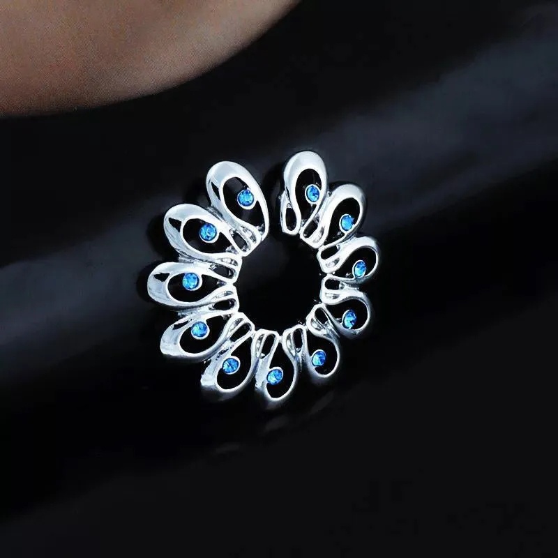 Peacock Feather Petal Nipple Ring - image 1
