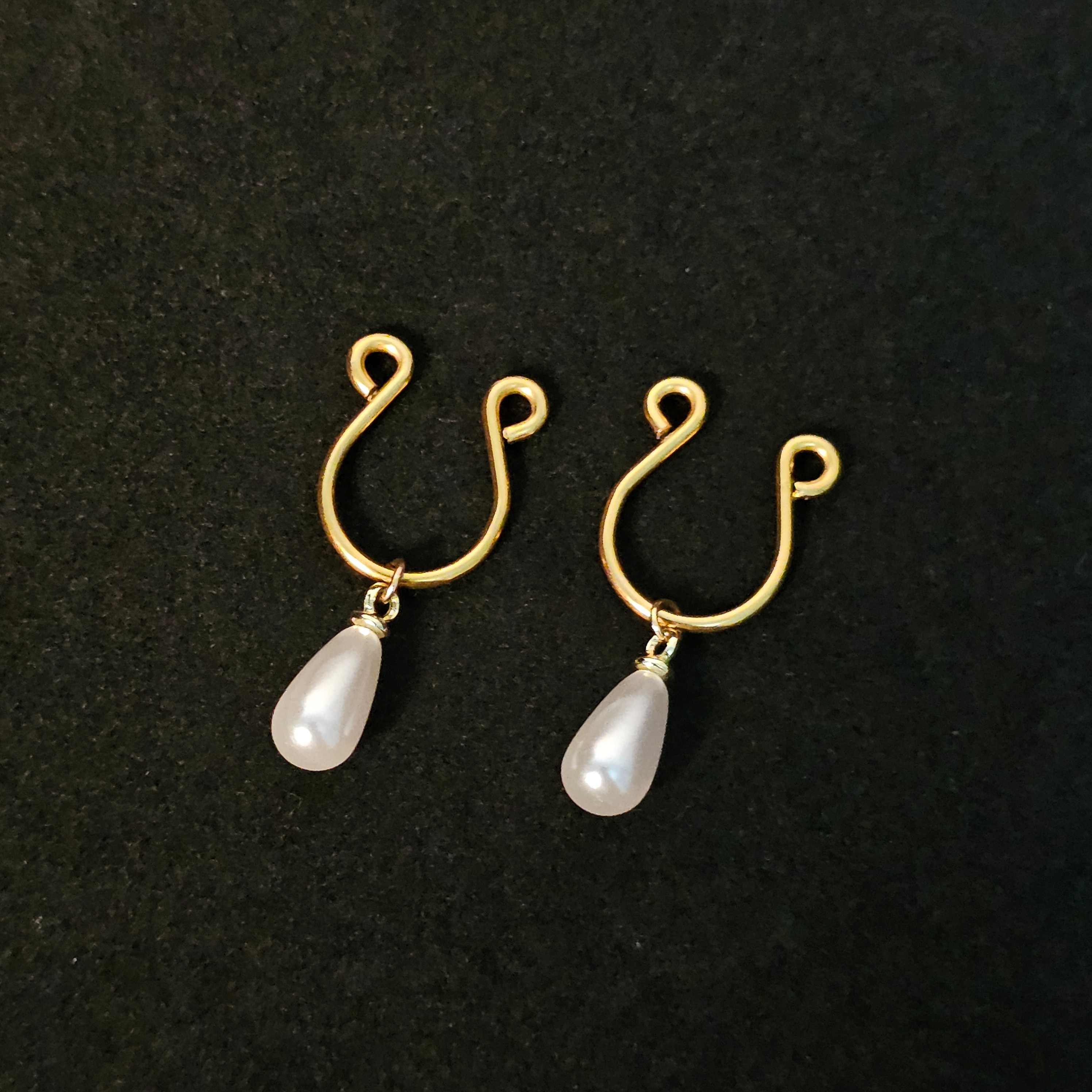 Eterna Pearl Clip - Gold - 2（ a pair） - image 1