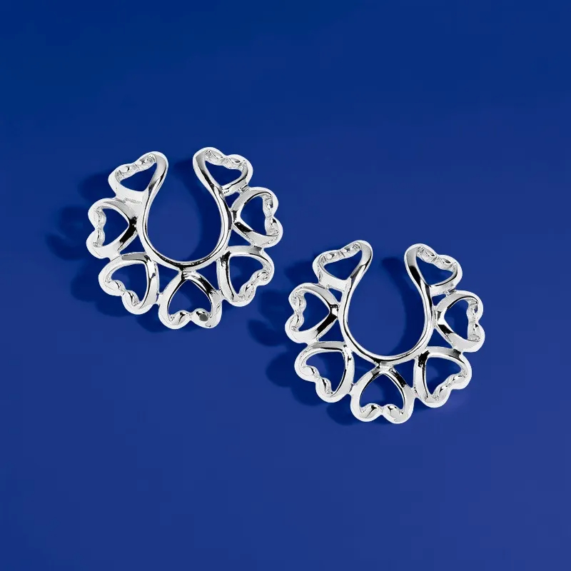 Stainless Steel Hollow Heart-shaped Clip - image 1