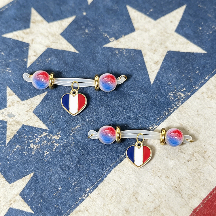 Tricolor Heart Adjustable Nipple Clamp SM Accessories - image 1