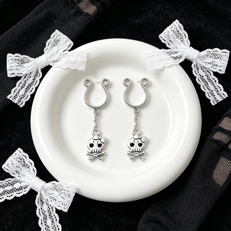 Bow Skull Chain Adjustable Nipple Clamp SM Accessories - image 1