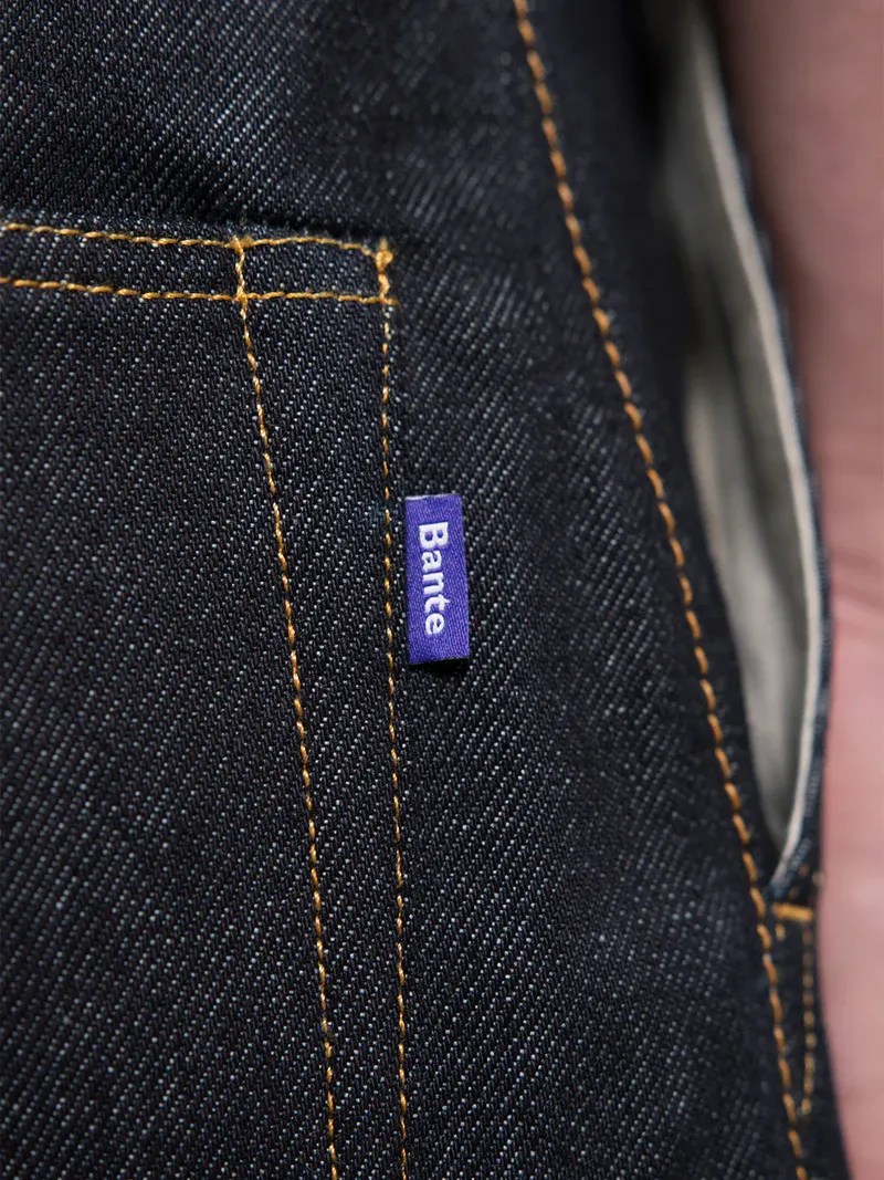 JAPANESE SELVEDGE  CURVED-LEGS JEANS