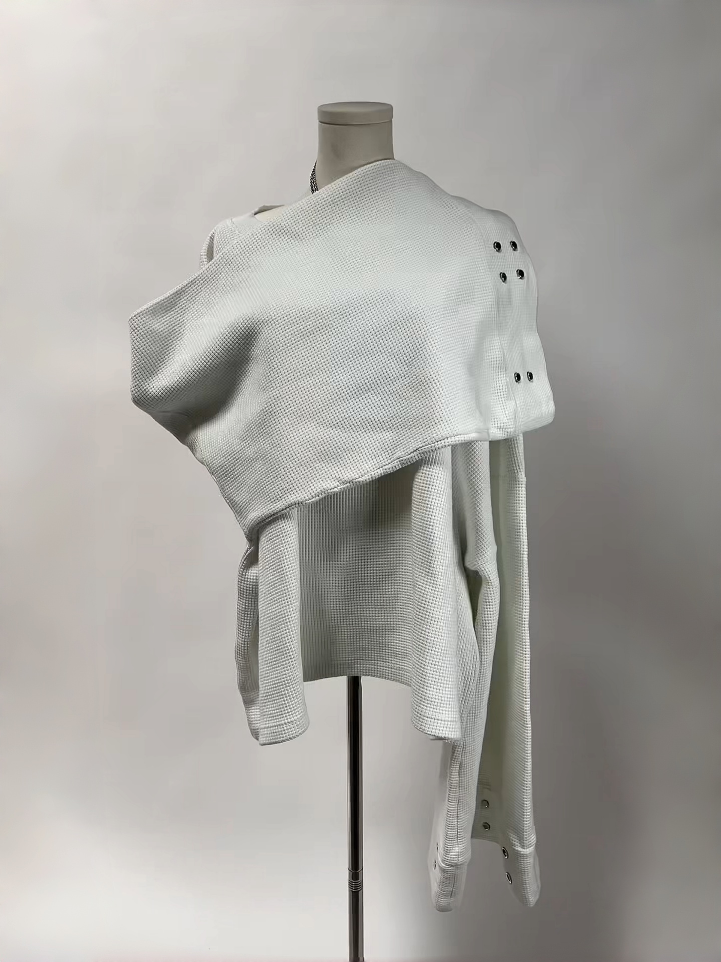 WIDE-CUFF WAFFLE LONG SLEEVE