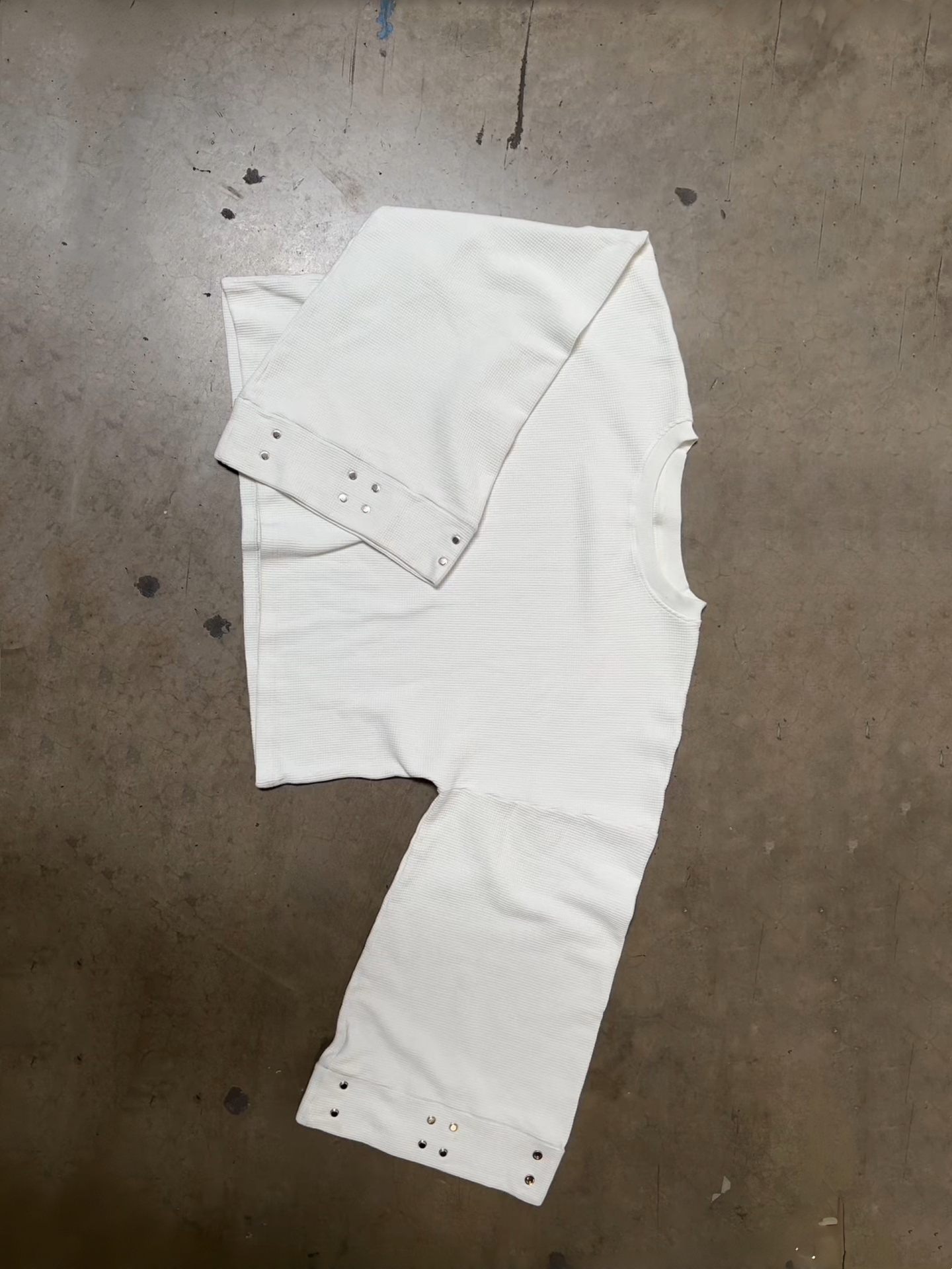 WIDE-CUFF WAFFLE LONG SLEEVE