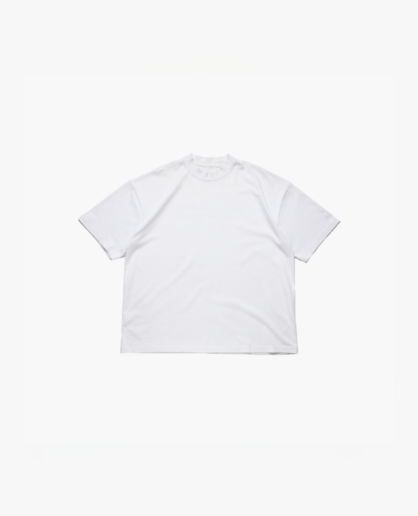MONOCHROME COZY T-SHIRT