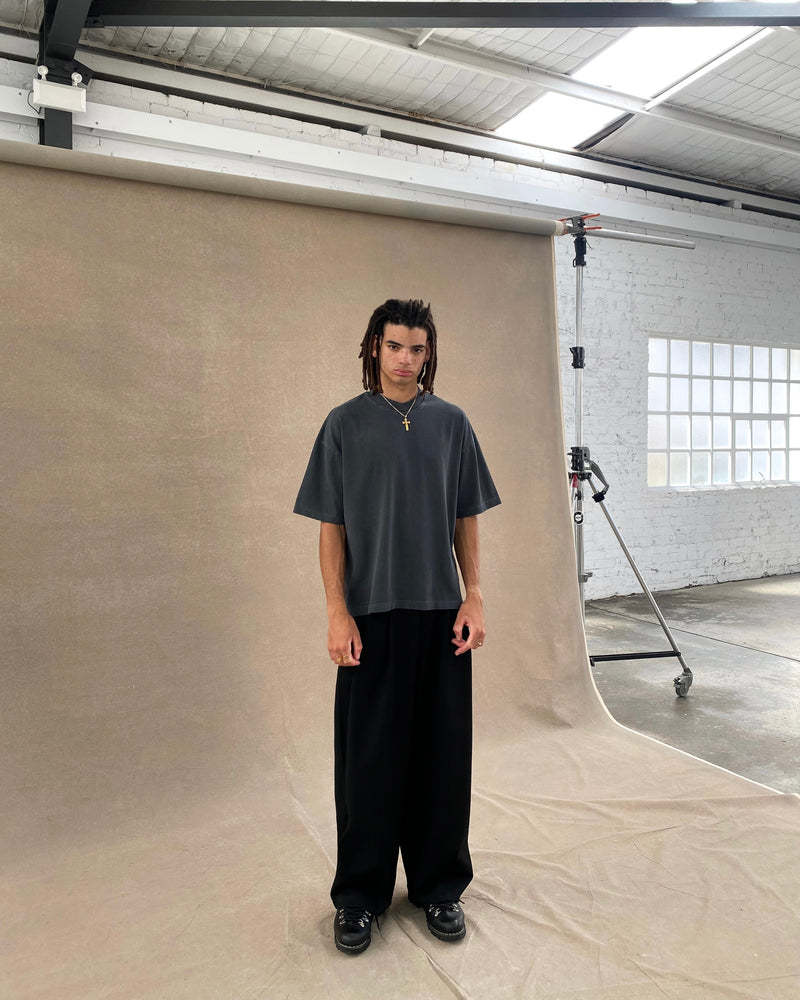 MONOCHROME COZY T-SHIRT