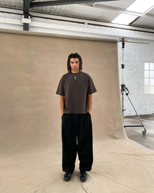 MONOCHROME COZY T-SHIRT