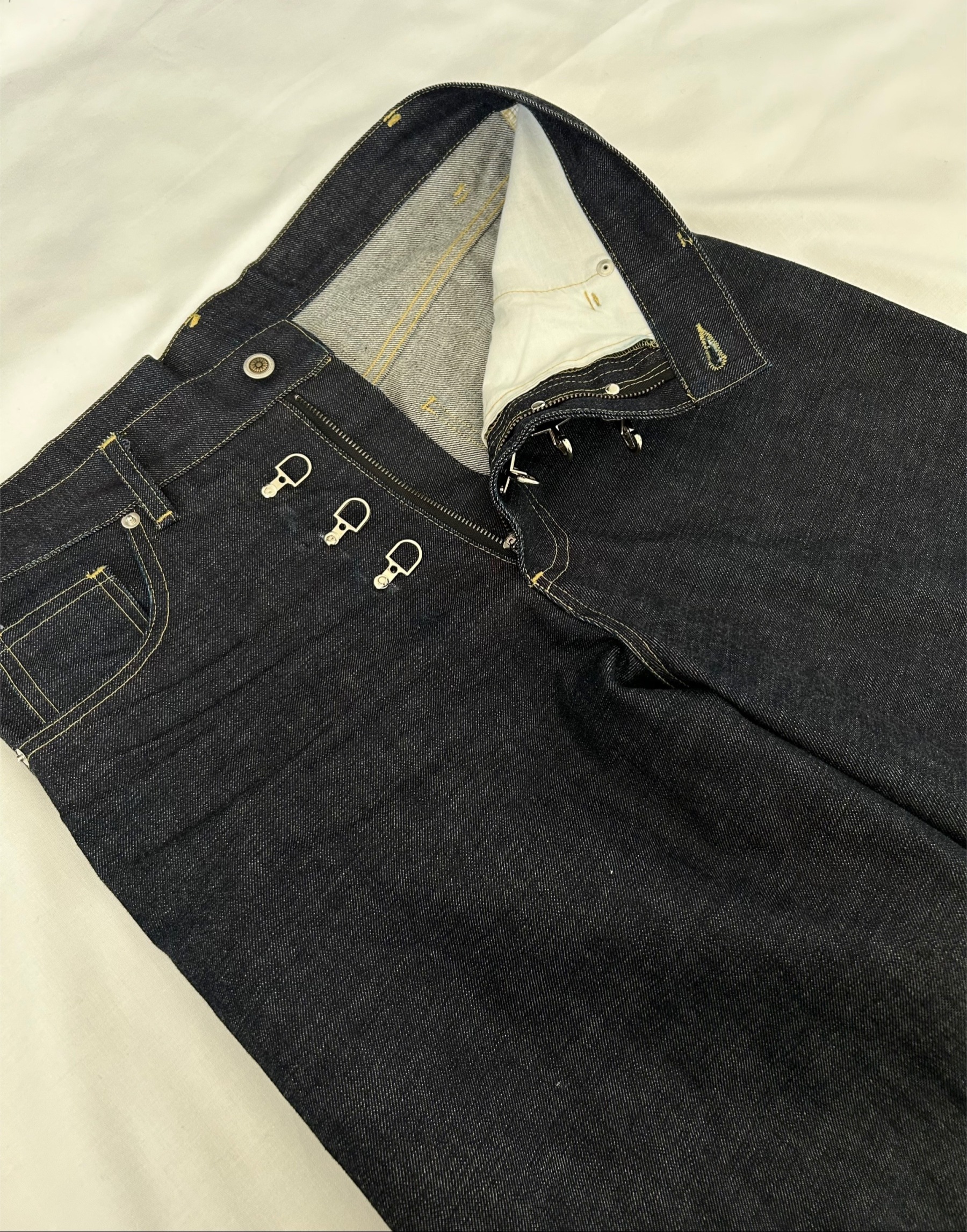 FIREFIGHTER BUCKLE JEANS