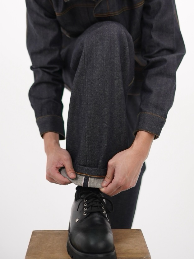 DARK INDIGO BAGGY JEANS