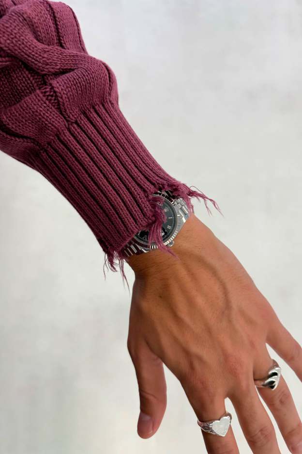 CABLE KNIT DISTRESSED SWEATER
