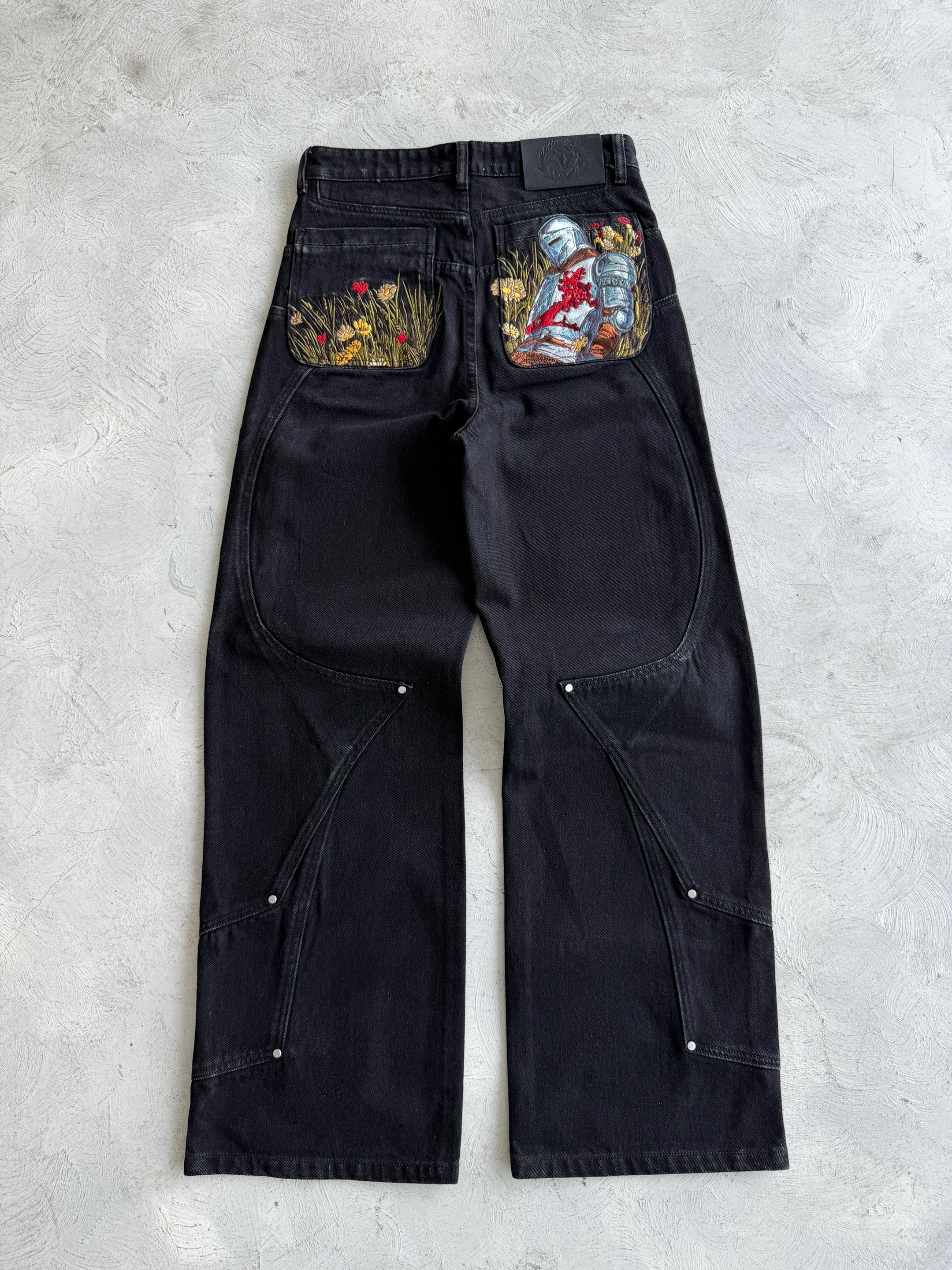 "FALLEN KNIGHT" DENIM
