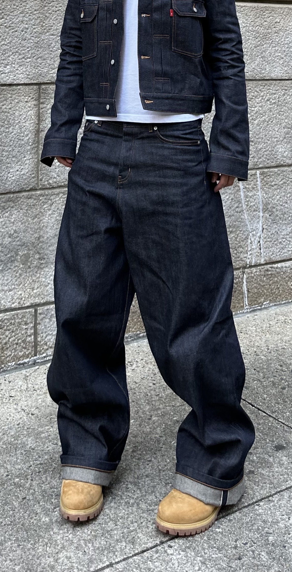 DARK INDIGO BAGGY JEANS