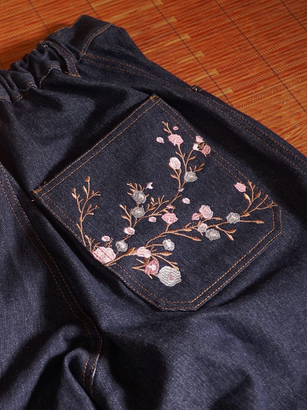 SAKURA JEANS