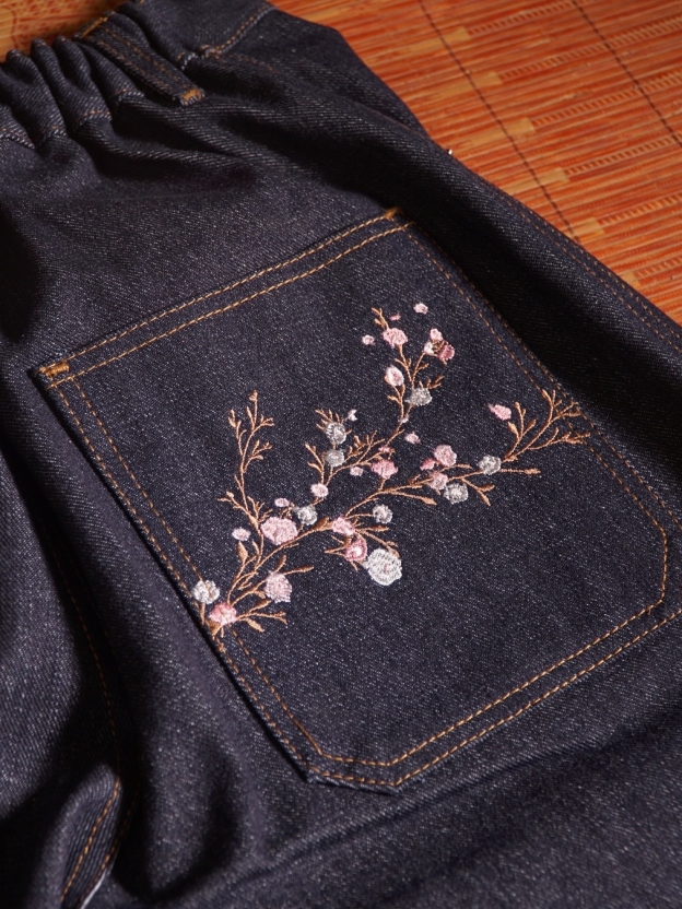 SAKURA JEANS