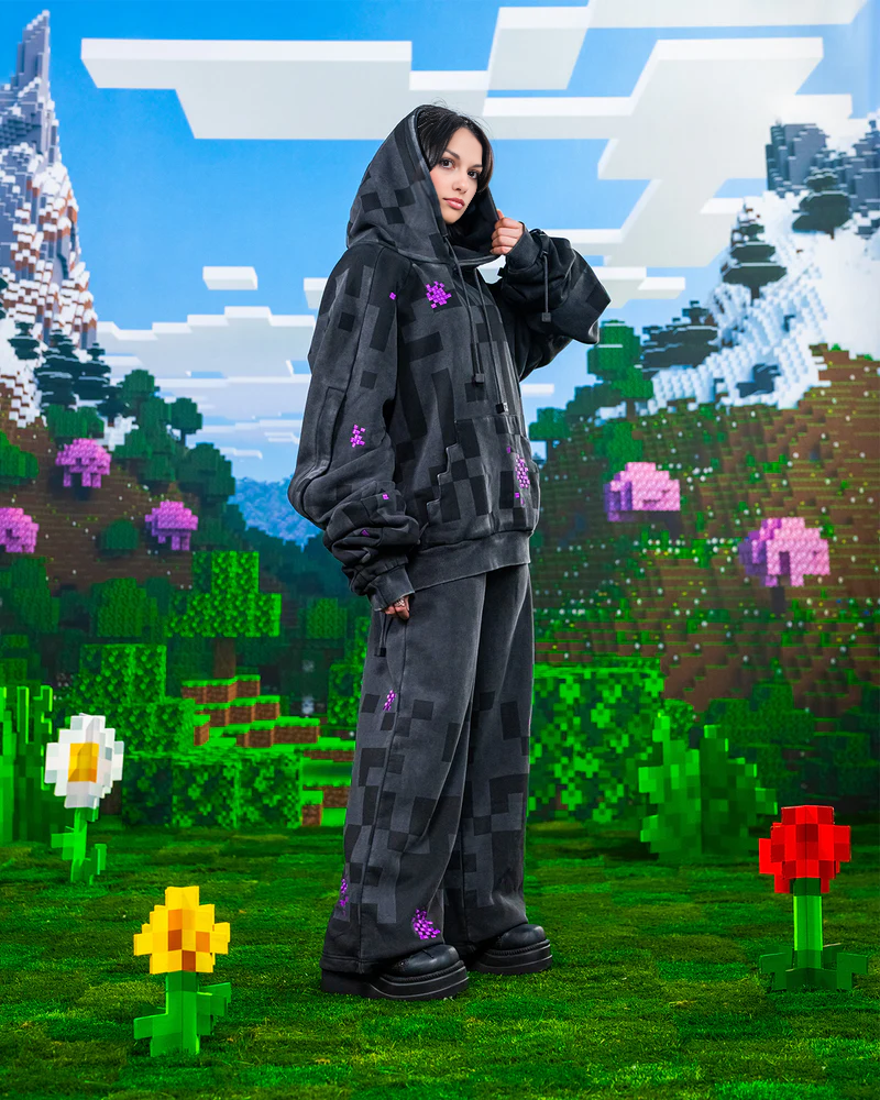 THE ENDERMAN HOODIE 