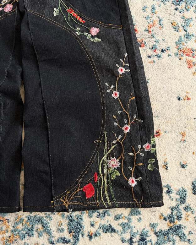 "FLORAL" BAGGY DENIM