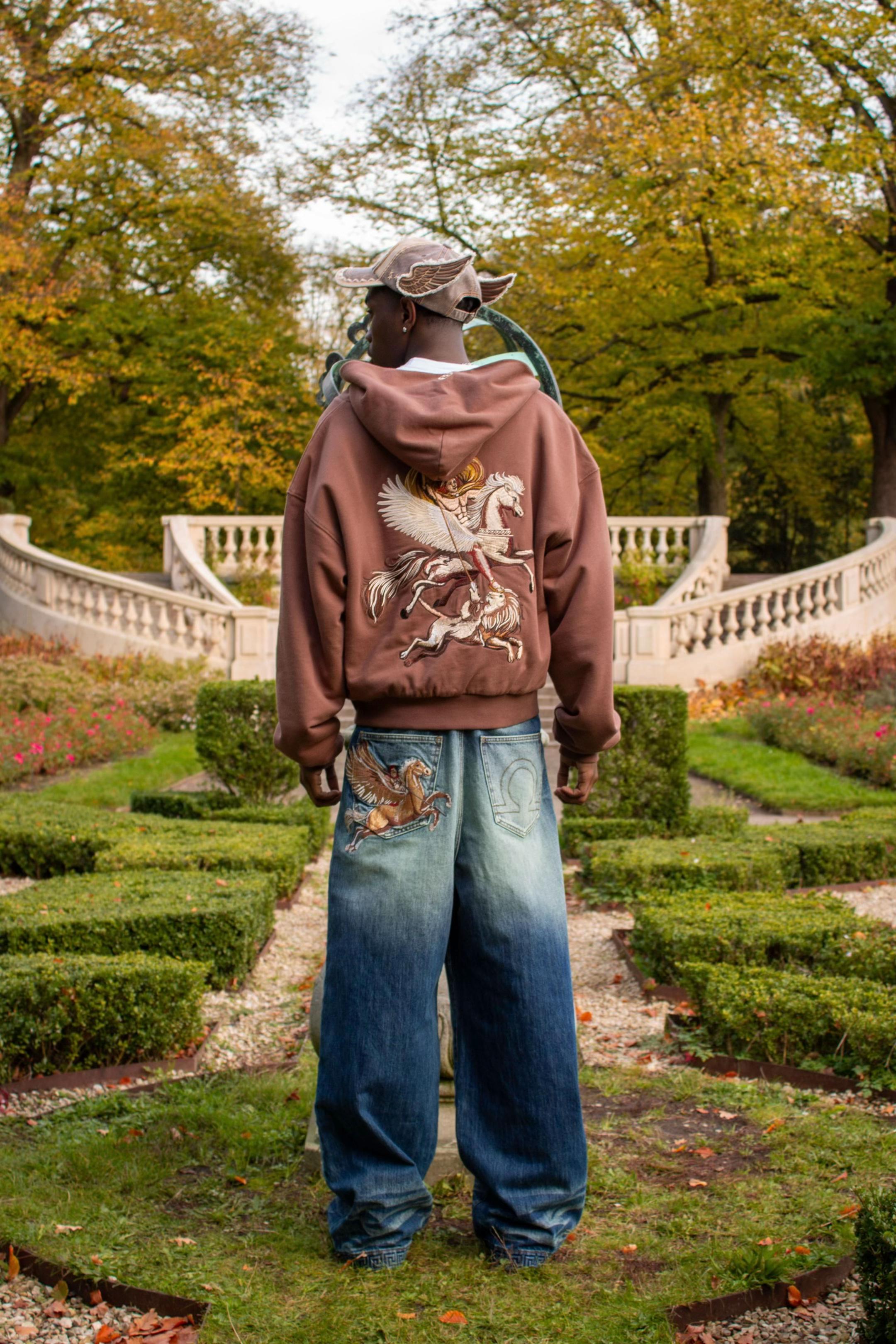 “PEGASUS” HOODIE