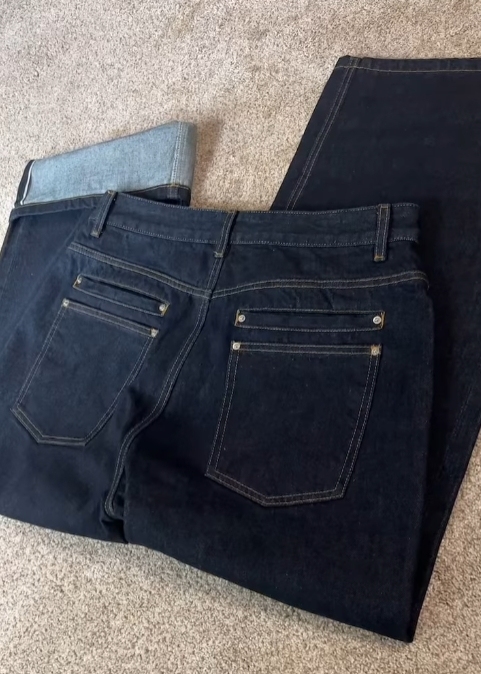 MULTI-POCKET BAGGY JEANS