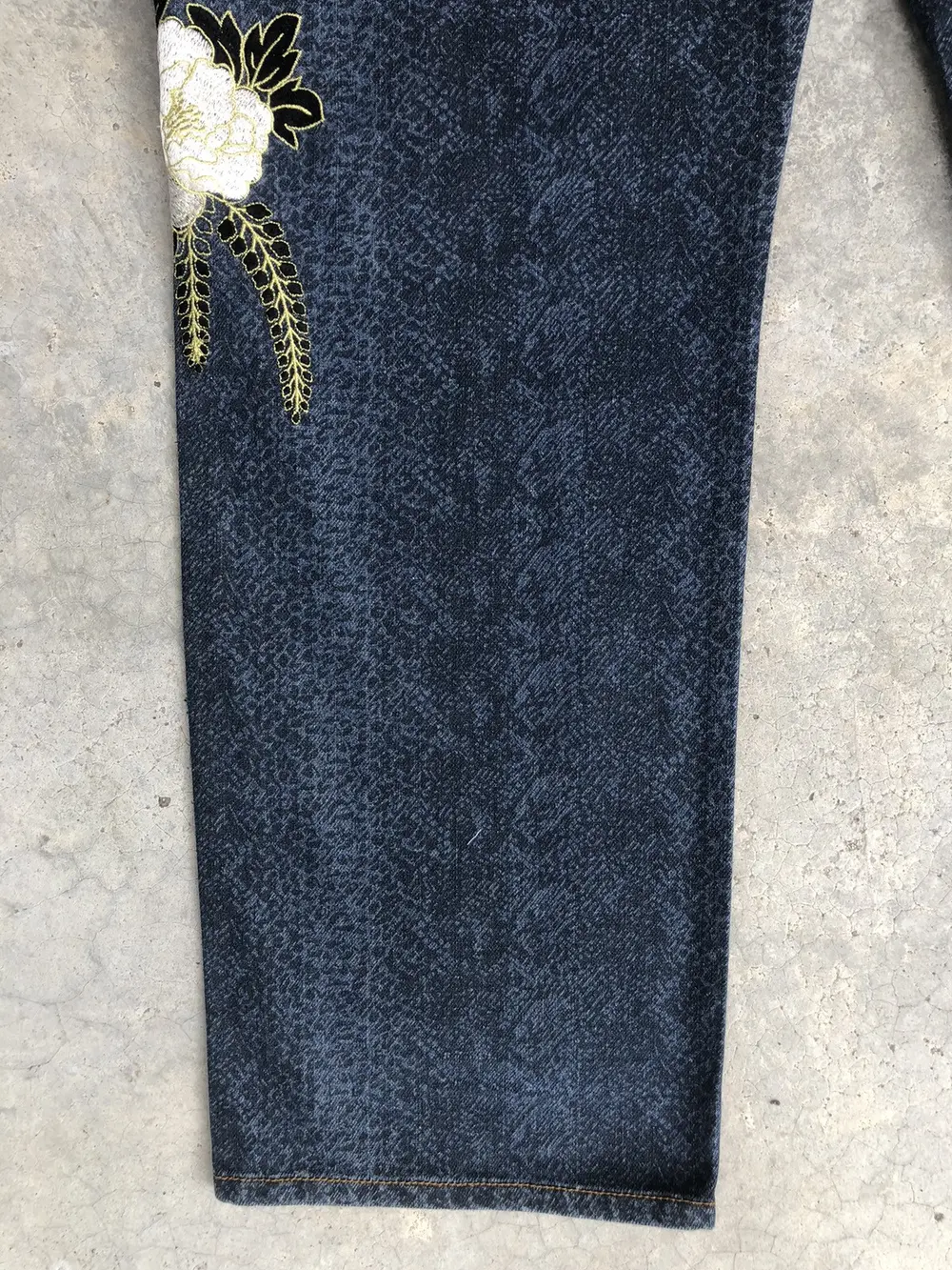 Japanese Bukkirabou Embroidered Jeans