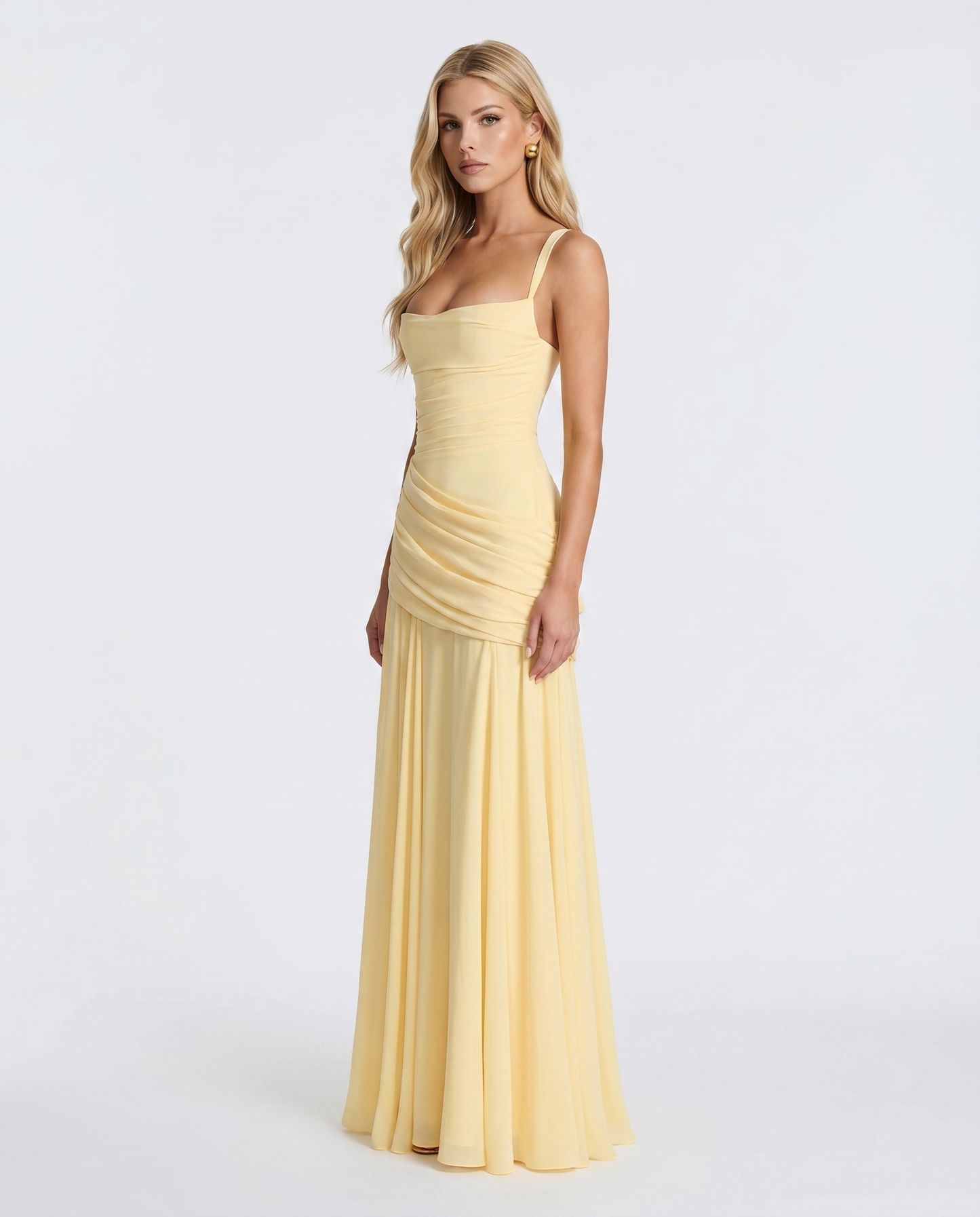 Charlotte Ruched Maxi Dress 店铺内上新
