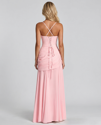 Charlotte Ruched Maxi Dress 店铺内上新