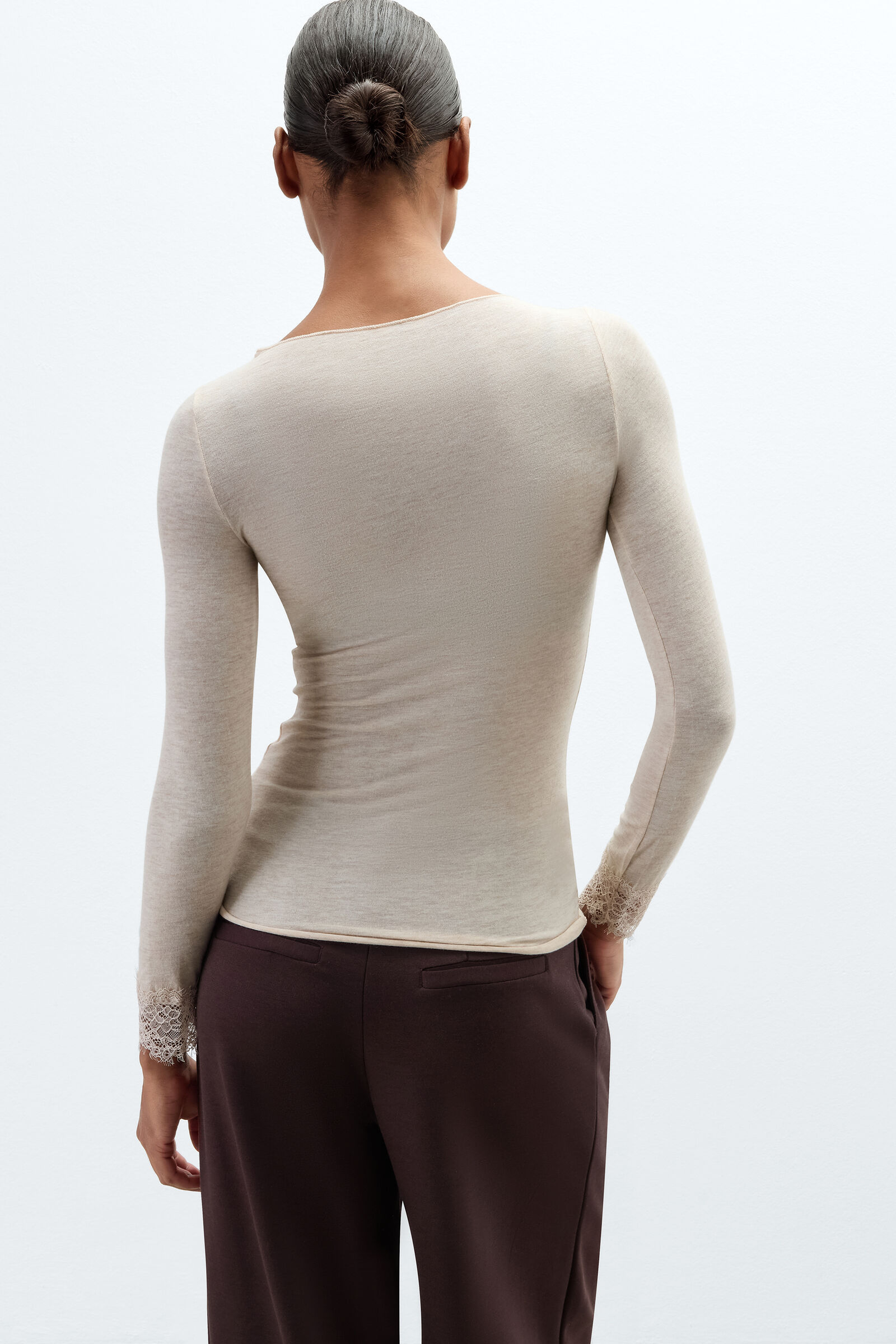 Ultralight V-Neck Sweater with Cashmere and Lace