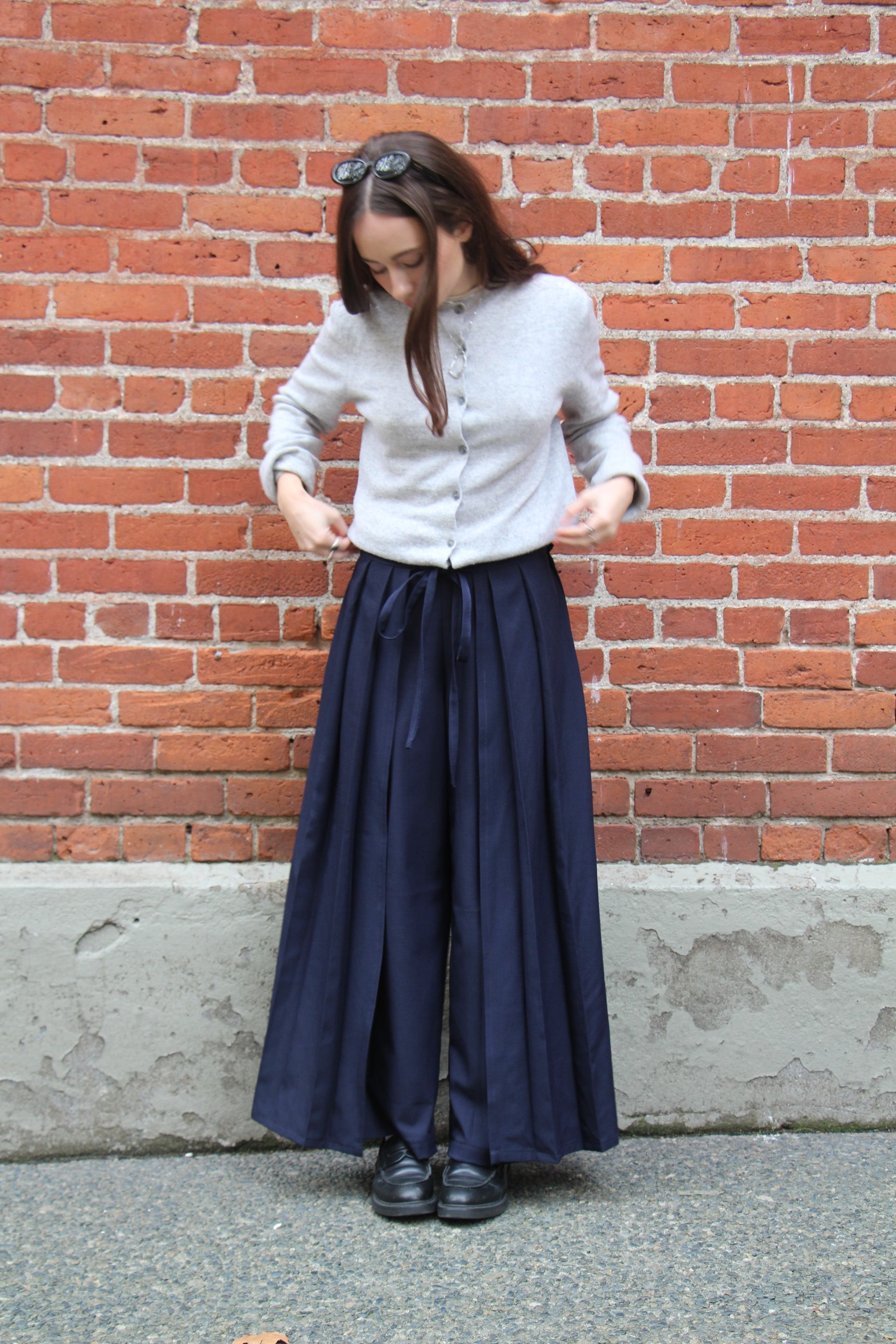 SLEEPY PLEATED PANTS