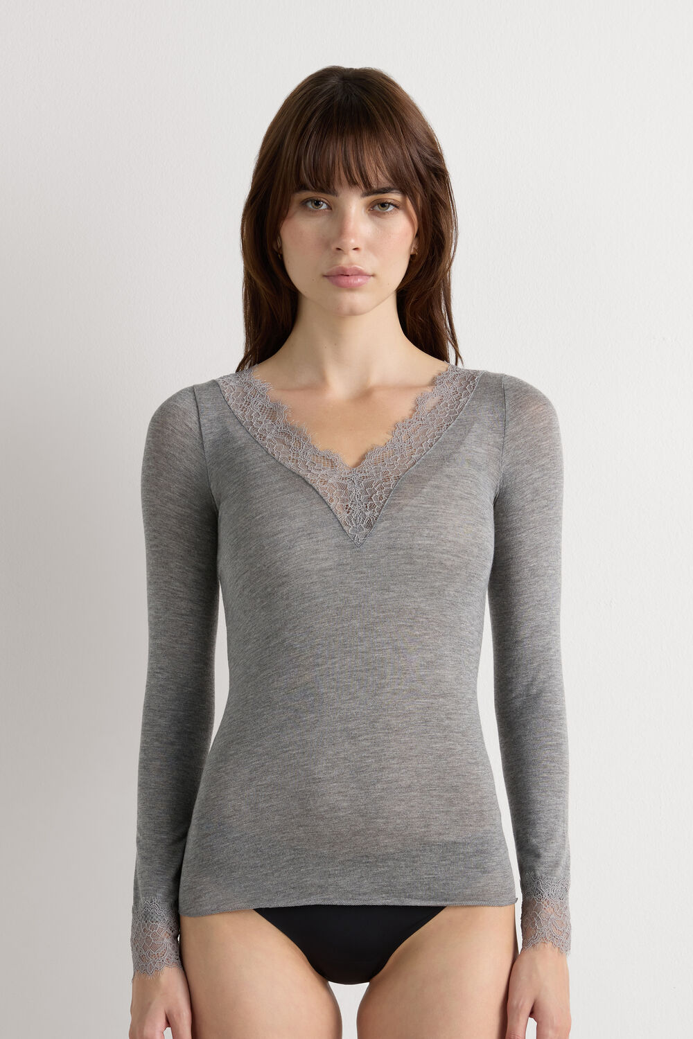 Ultralight V-Neck Sweater with Cashmere and Lace