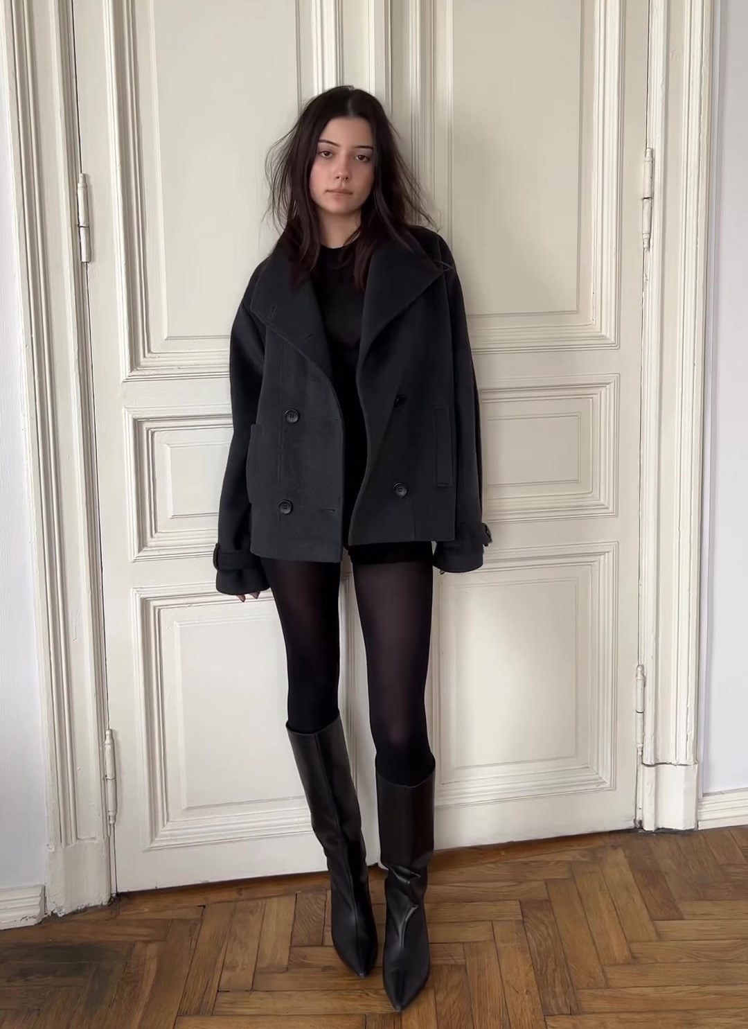 BLACK WOOL COAT