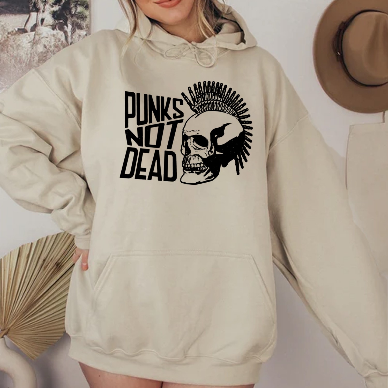 Punks Not Dead Print Casual Hoodie