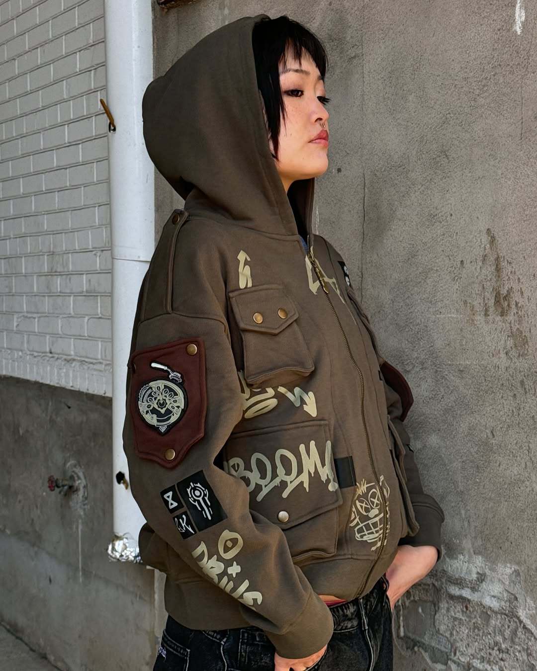 EKKO ZIP-UP HOODIE